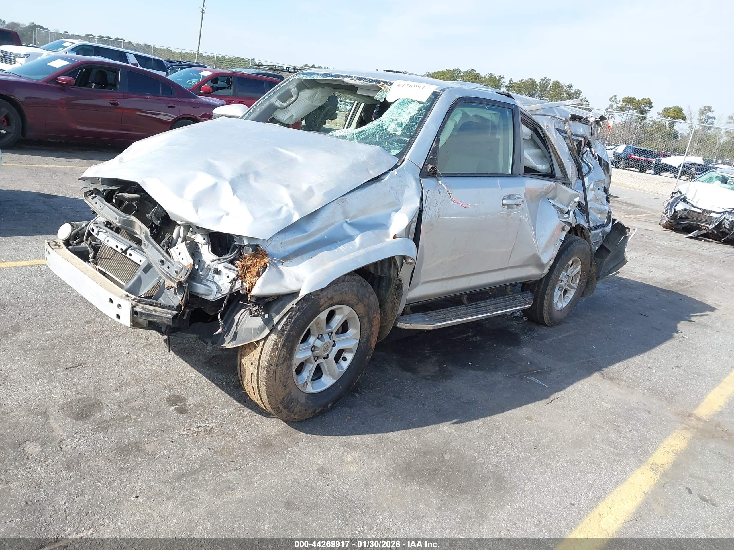 TOYOTA 4RUNNER image 2