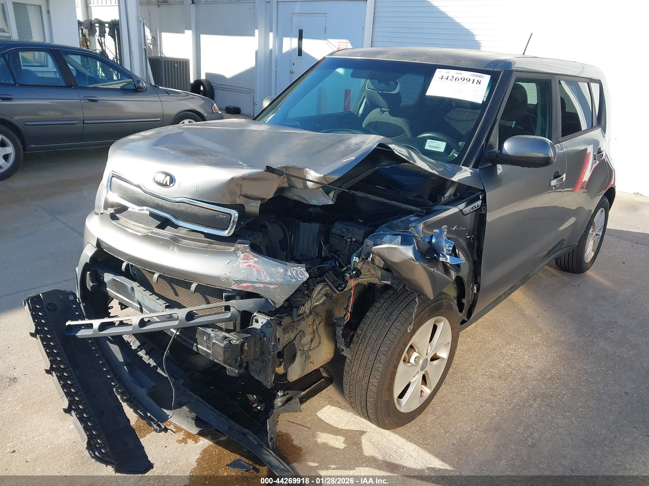 KIA SOUL image 2