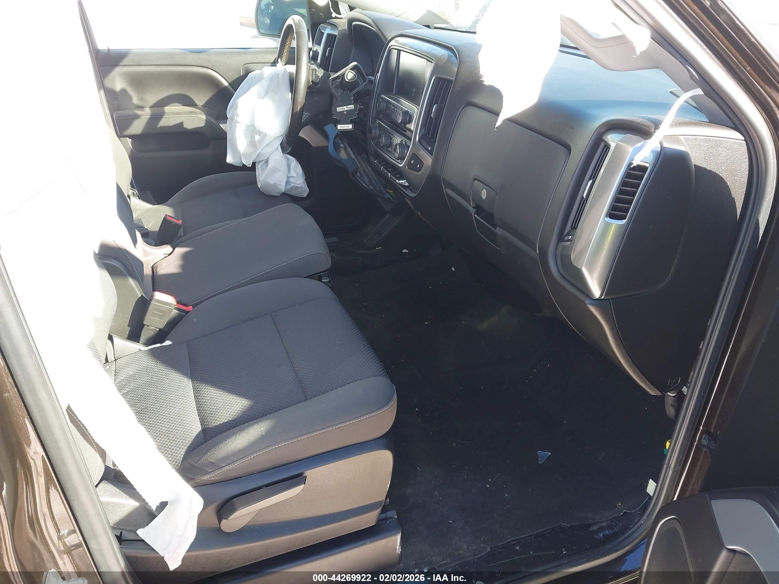 CHEVROLET SILVERADO image 5