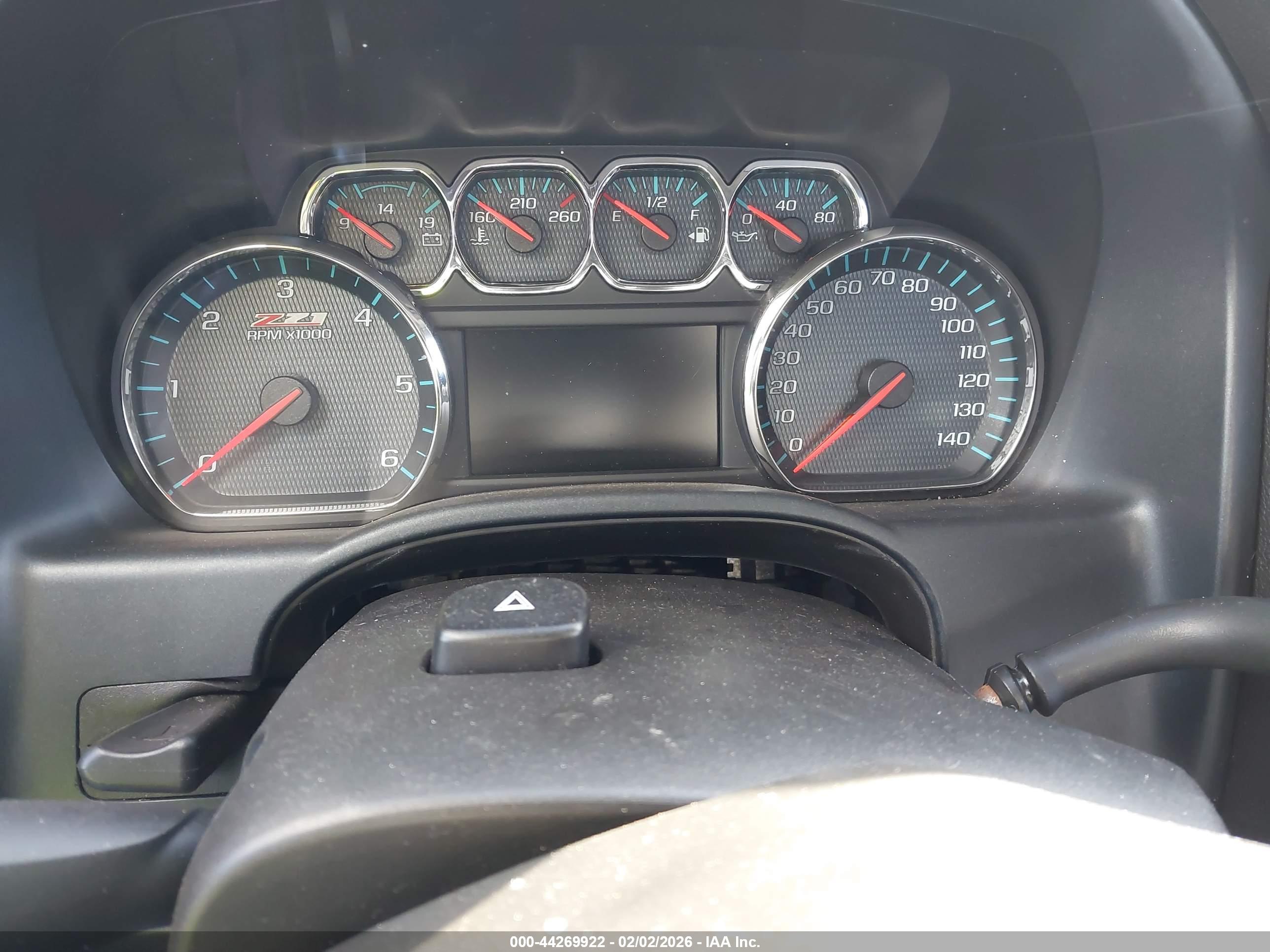 CHEVROLET SILVERADO image 7