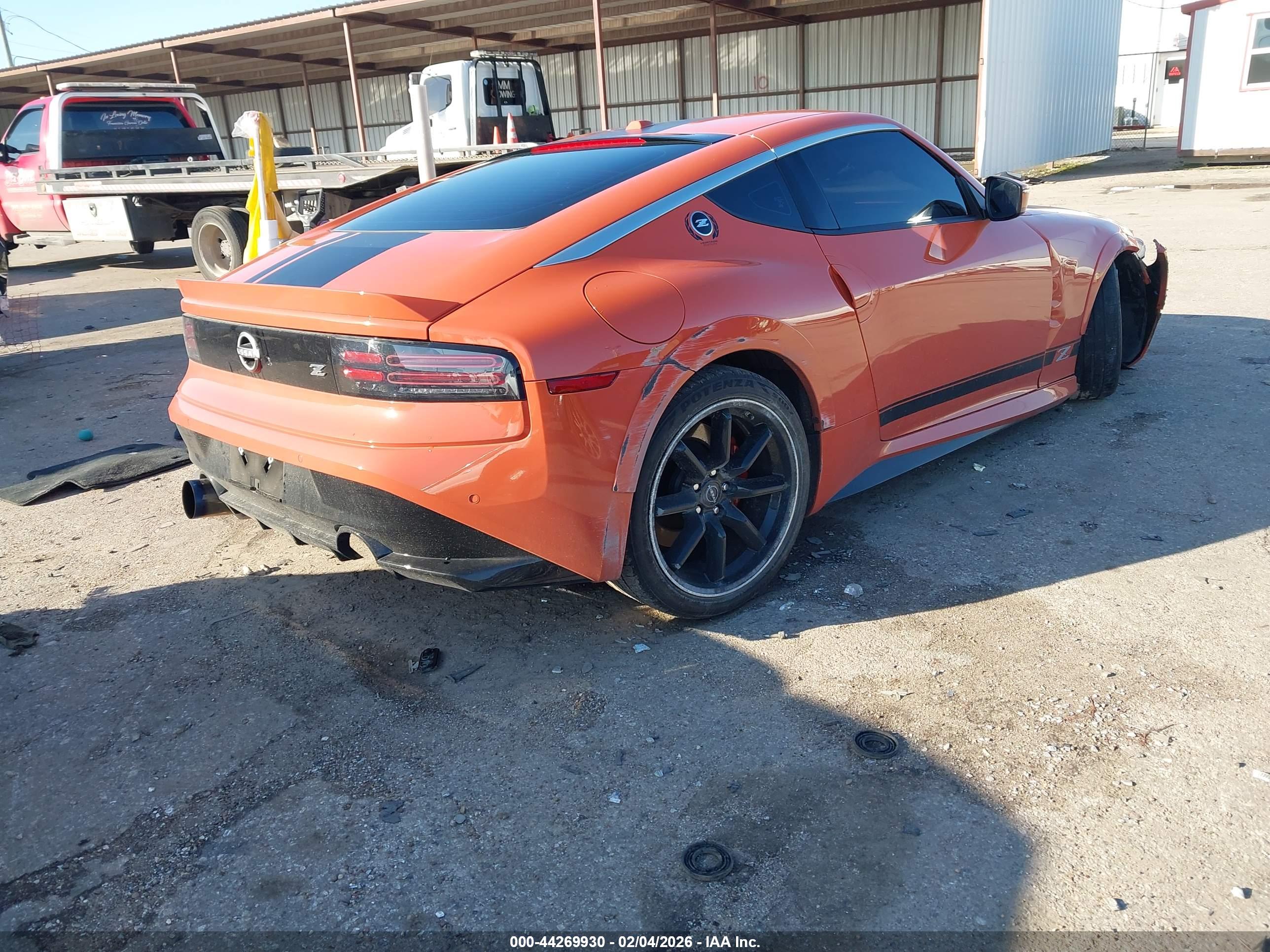 NISSAN Z image 4