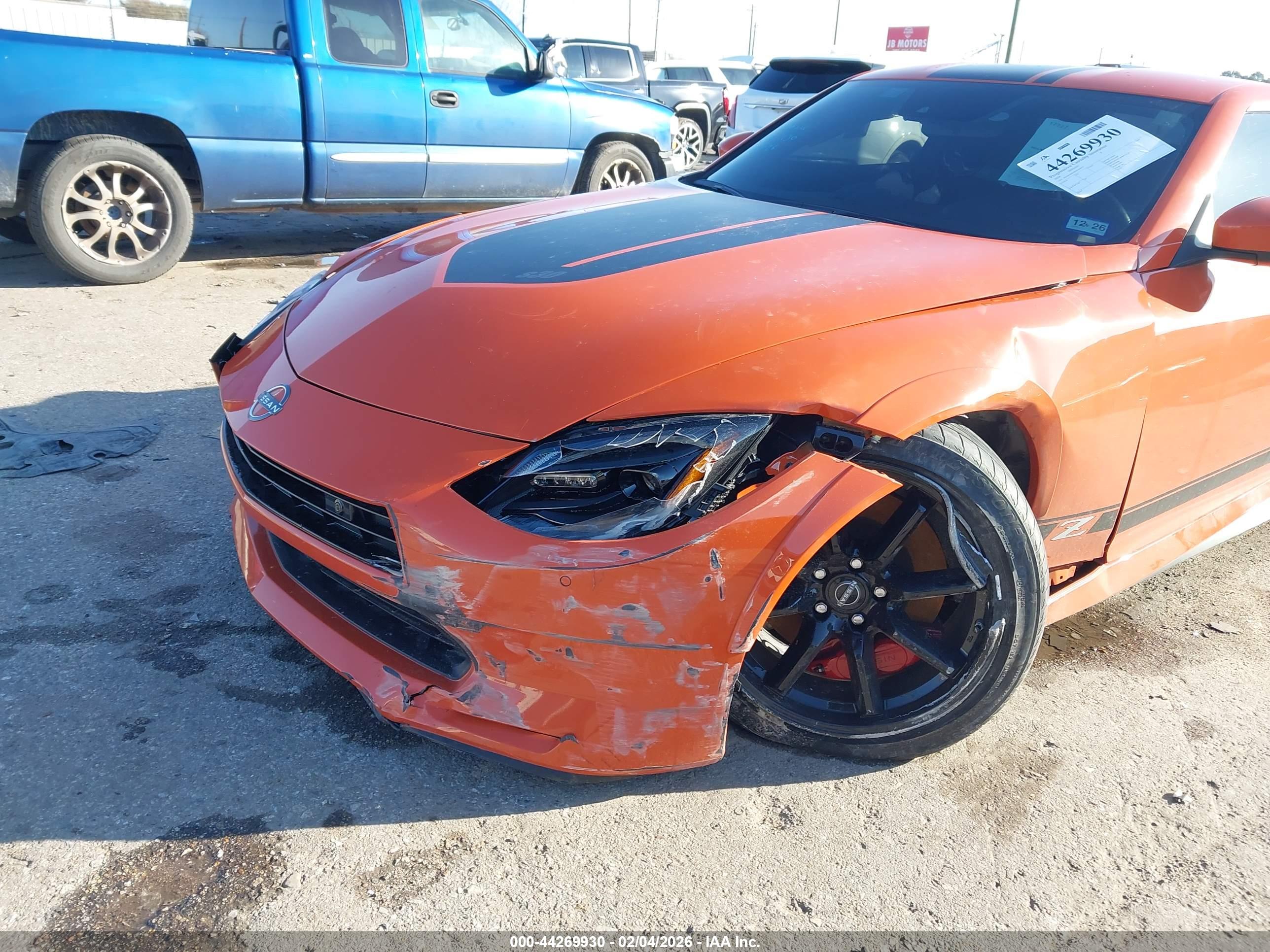 NISSAN Z image 6
