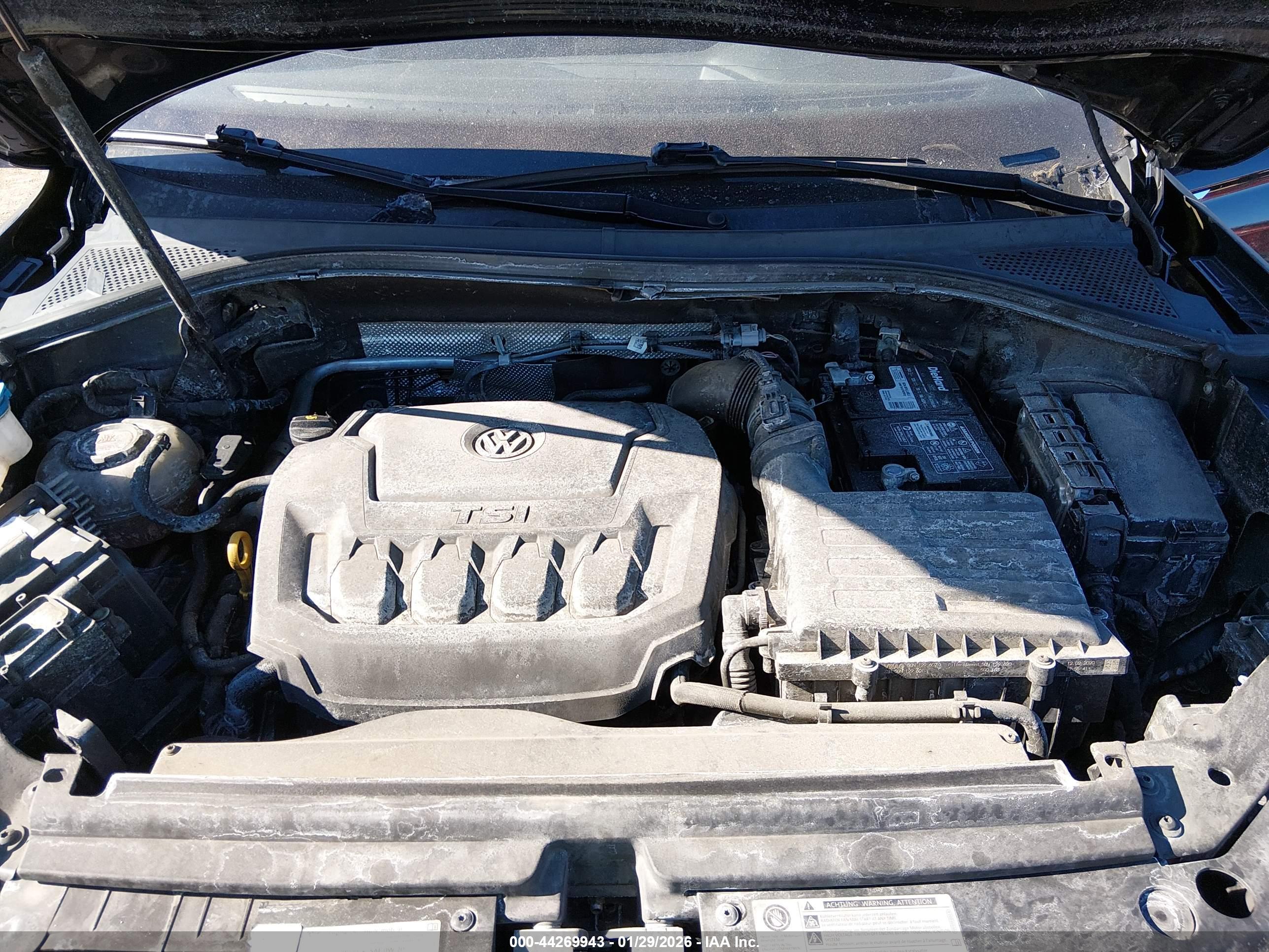 VOLKSWAGEN TIGUAN image 10