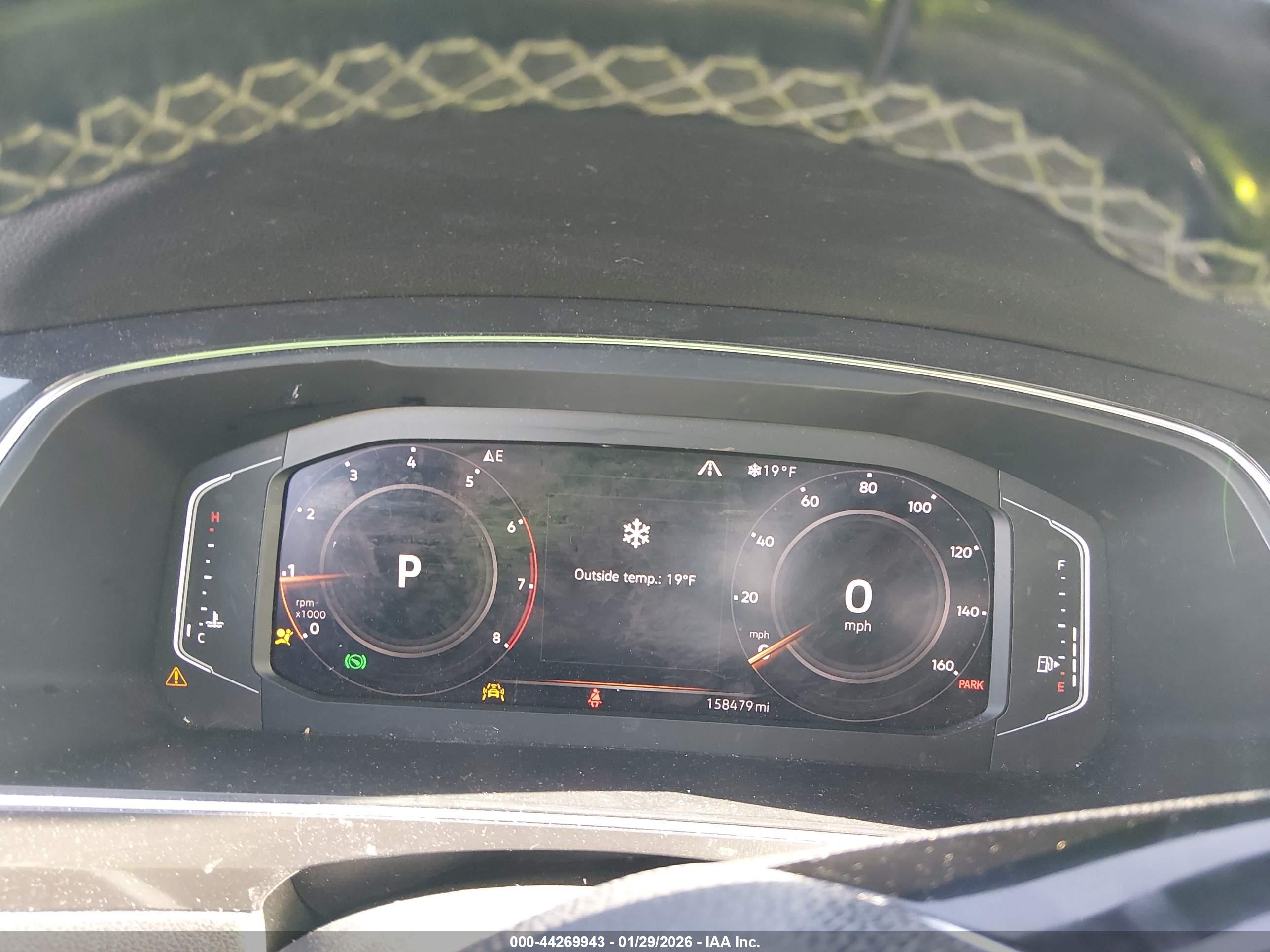 VOLKSWAGEN TIGUAN image 7