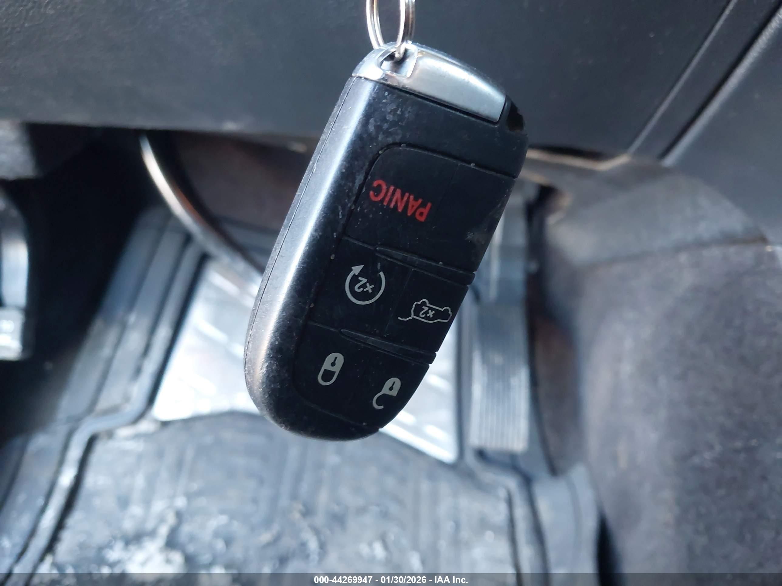 JEEP GRAND image 11