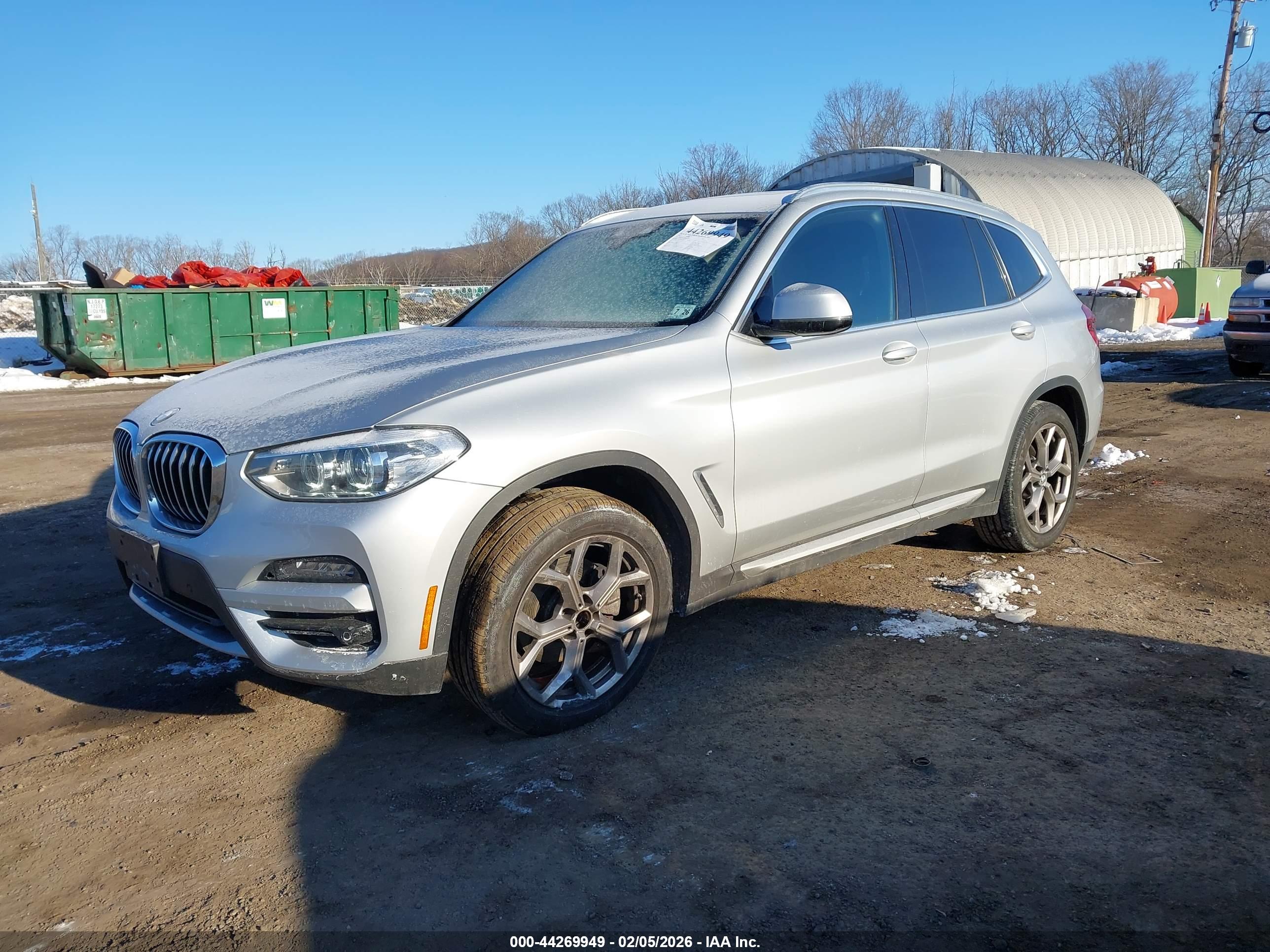 BMW X3 image 2
