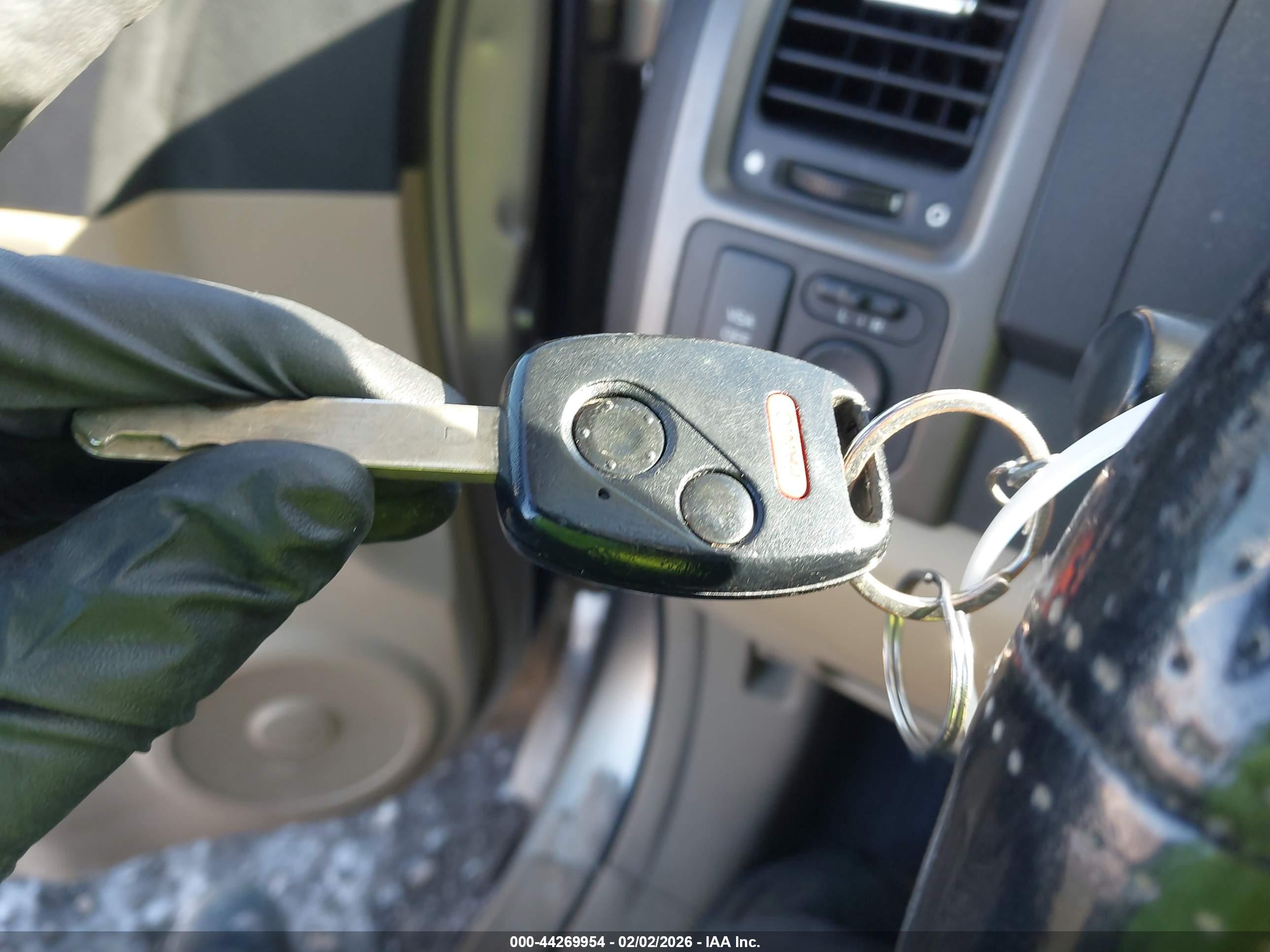 HONDA CR-V image 11