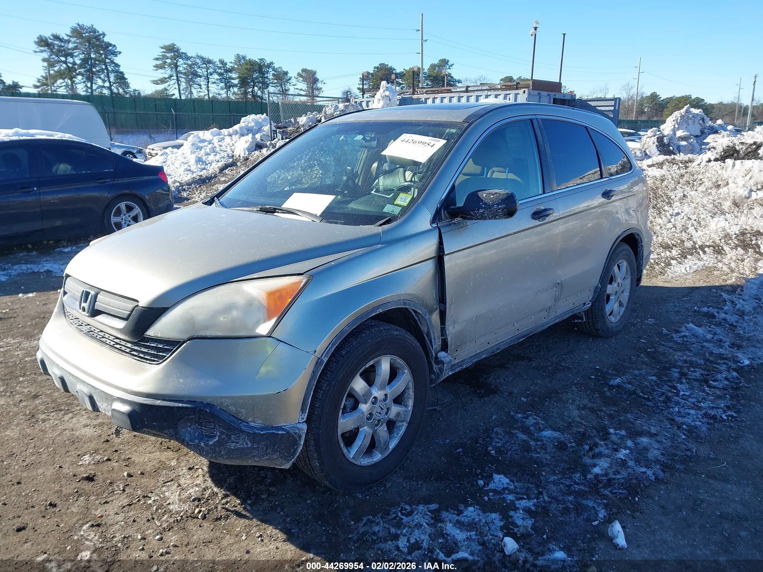 HONDA CR-V image 2