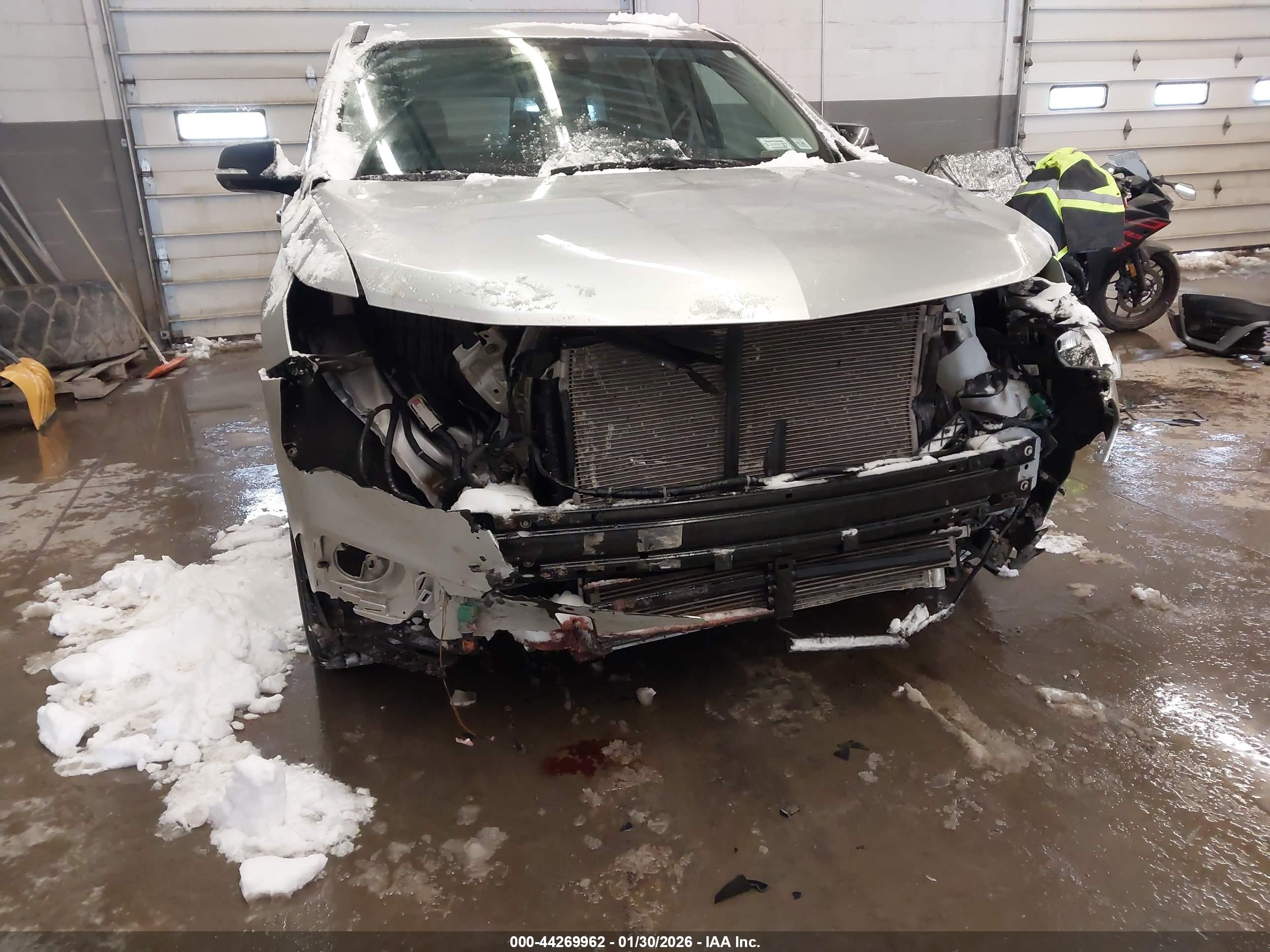 CHEVROLET TRAVERSE image 6