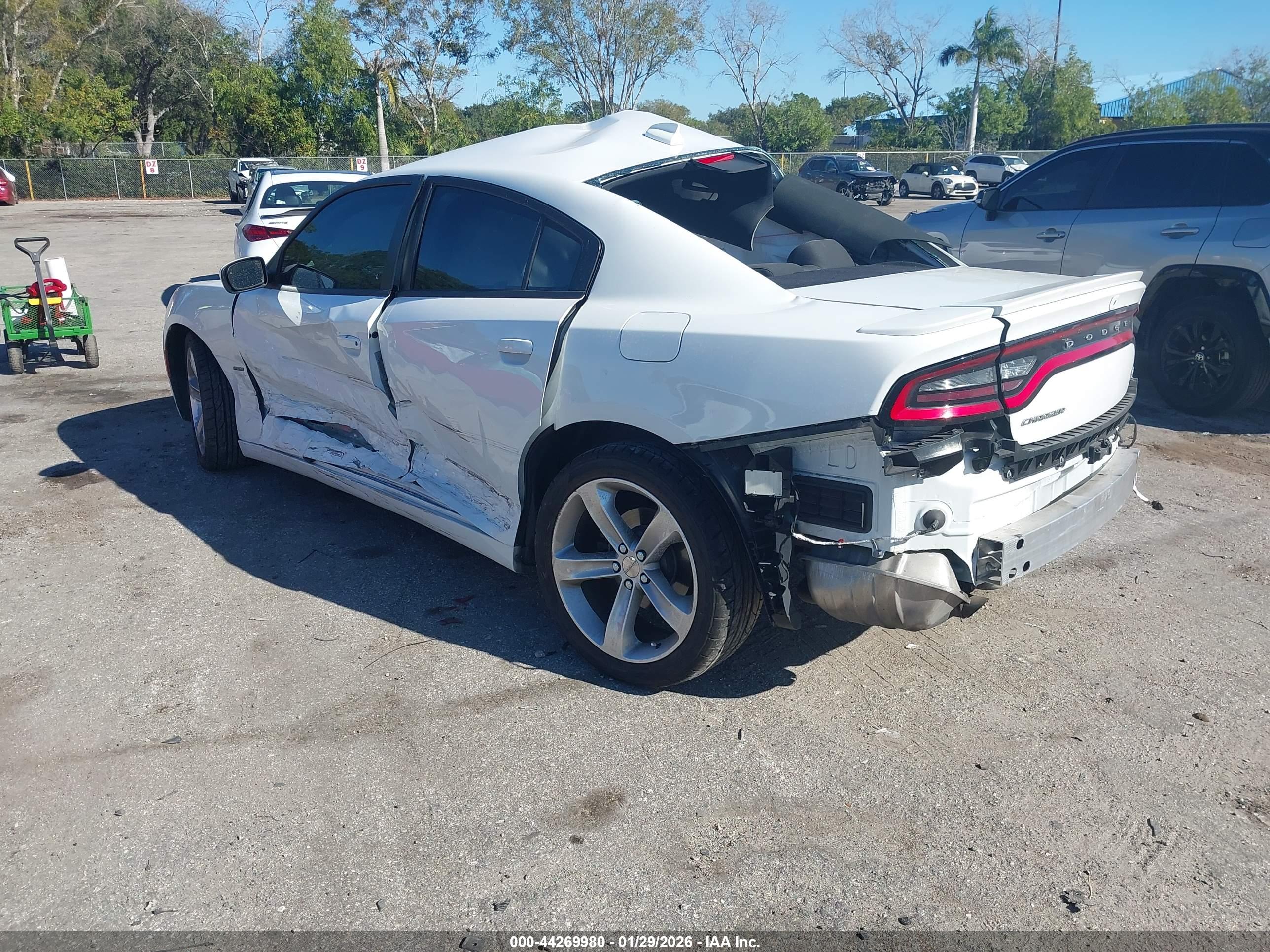 DODGE CHARGER image 3