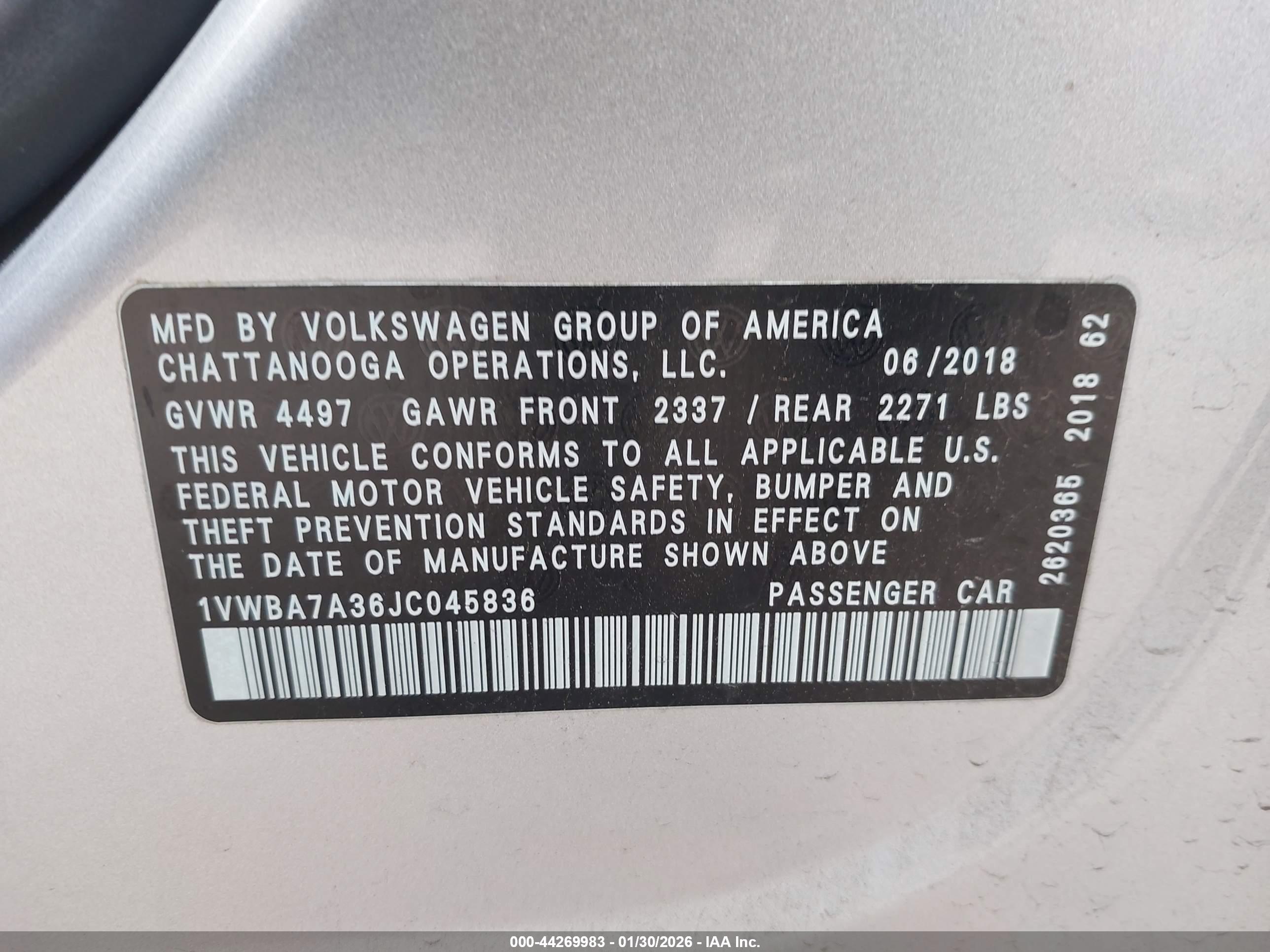 VOLKSWAGEN PASSAT image 9