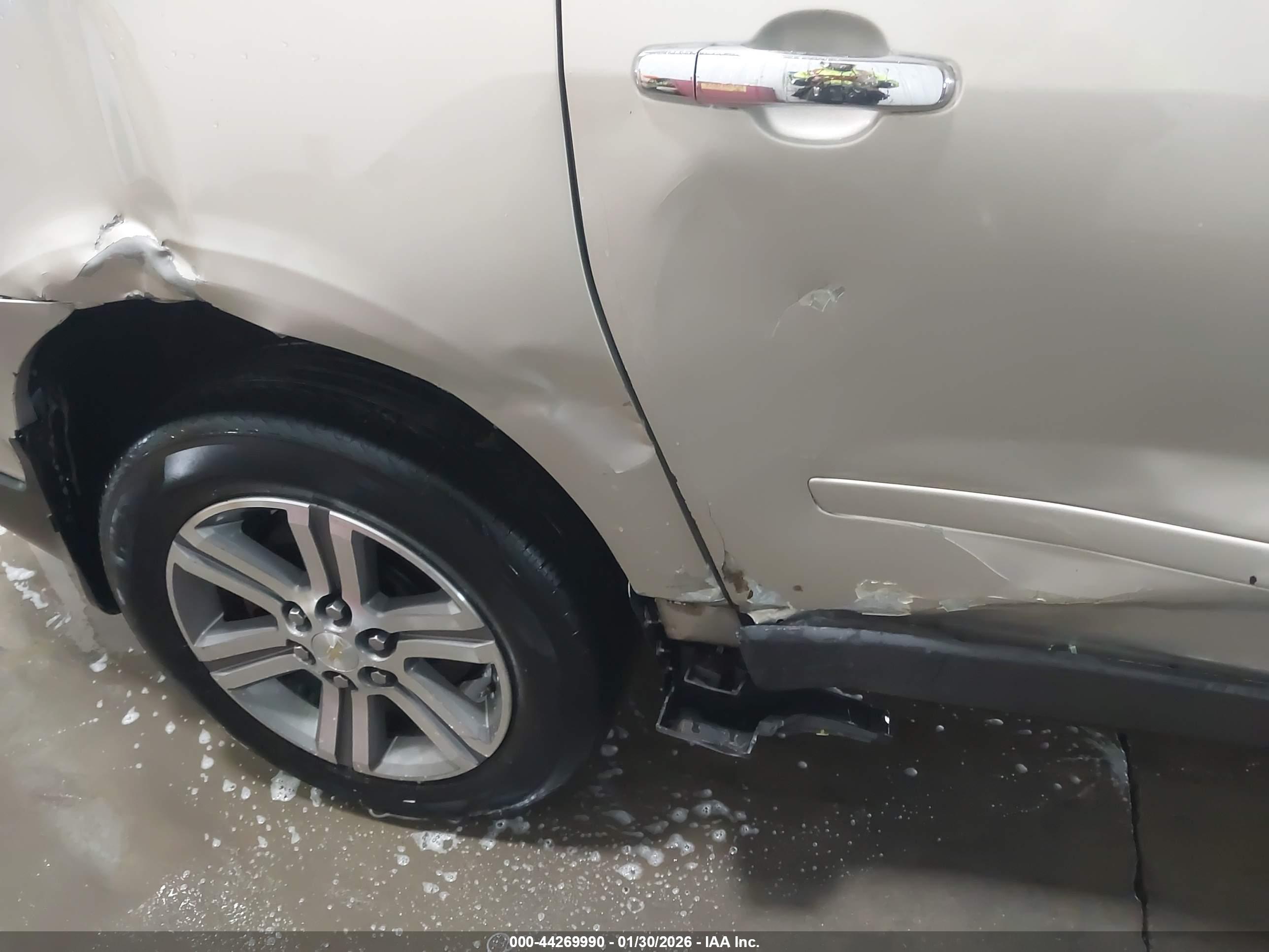 CHEVROLET TRAVERSE image 6