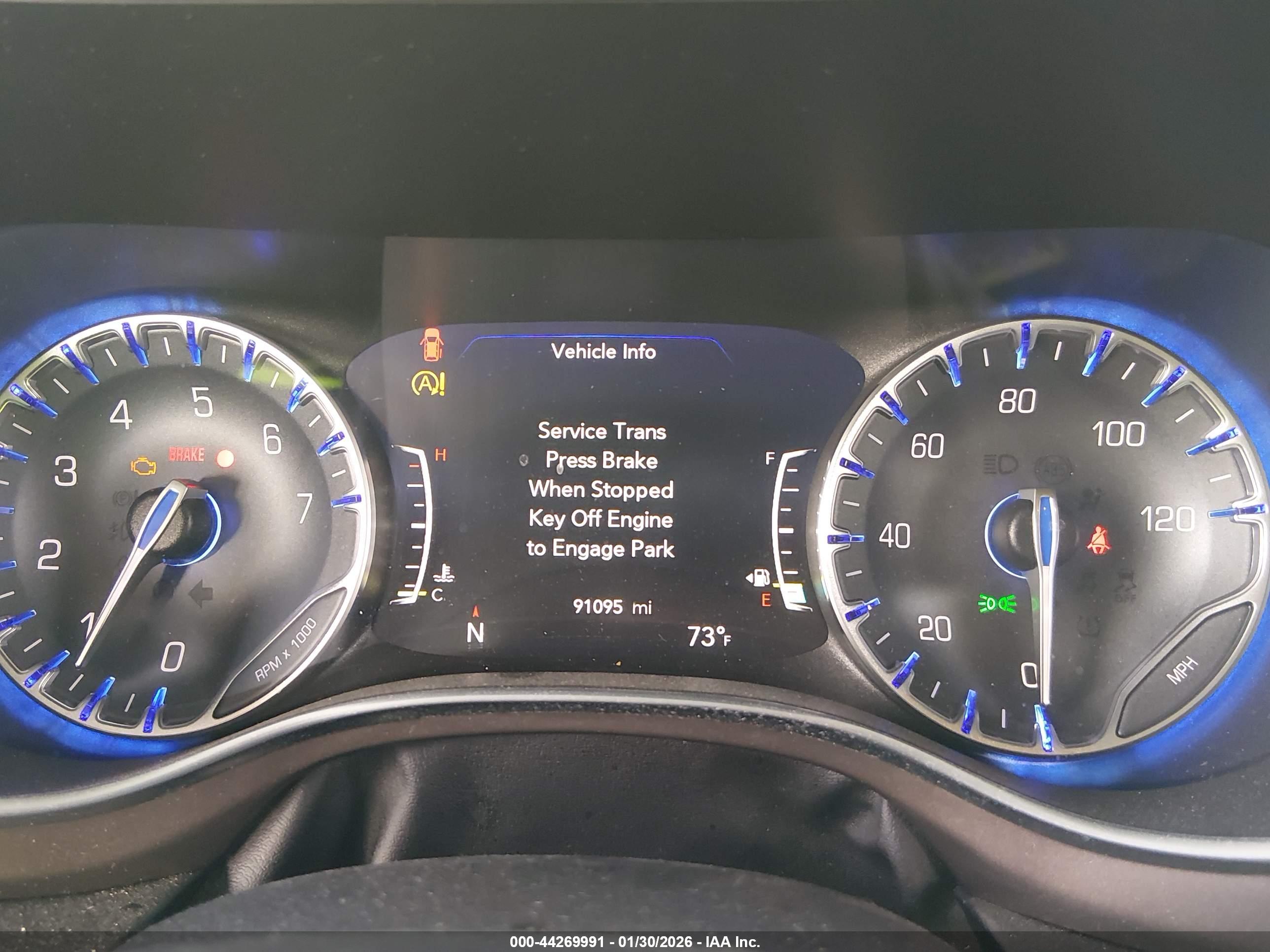 CHRYSLER PACIFICA image 7