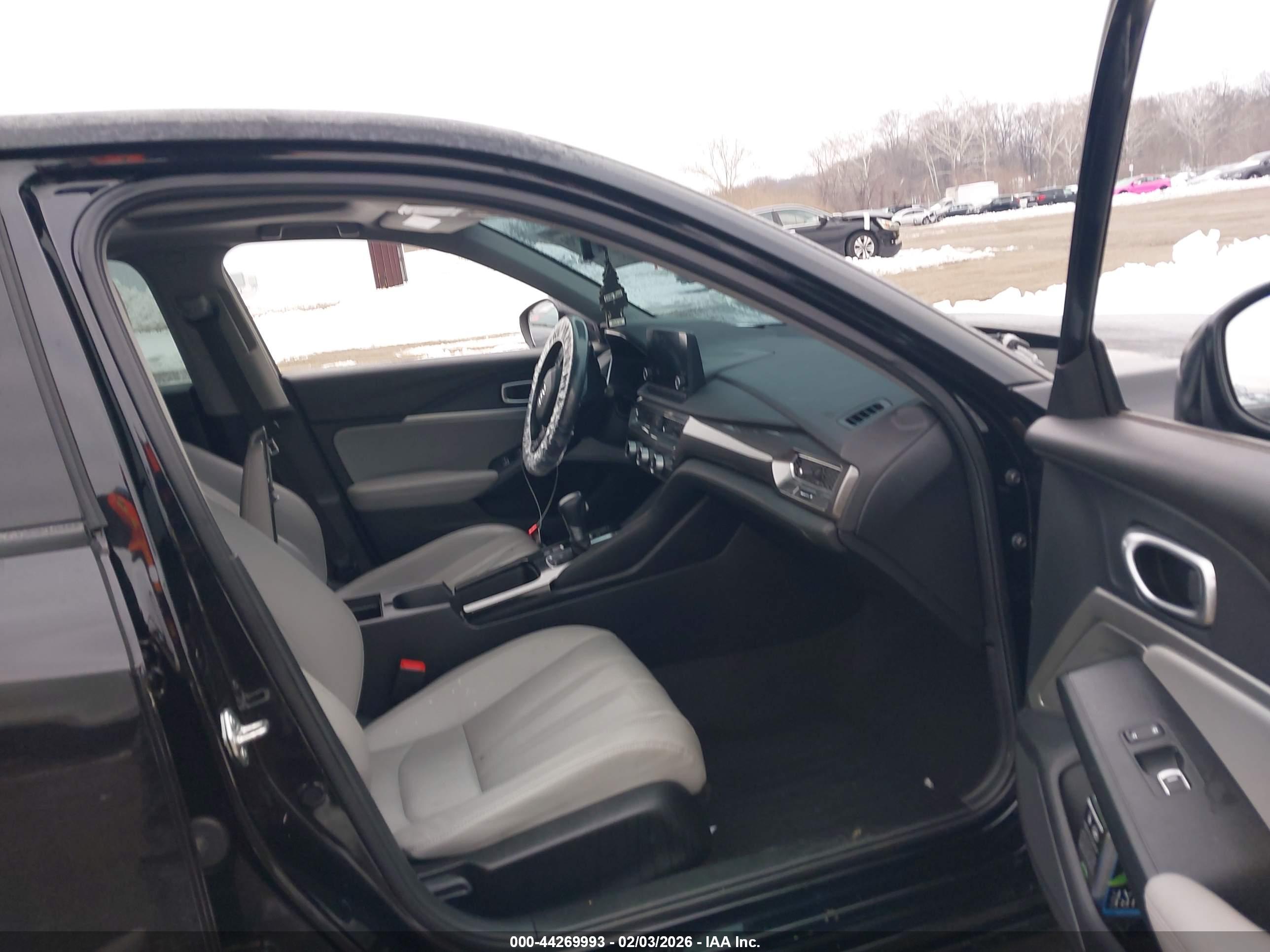 ACURA INTEGRA image 5