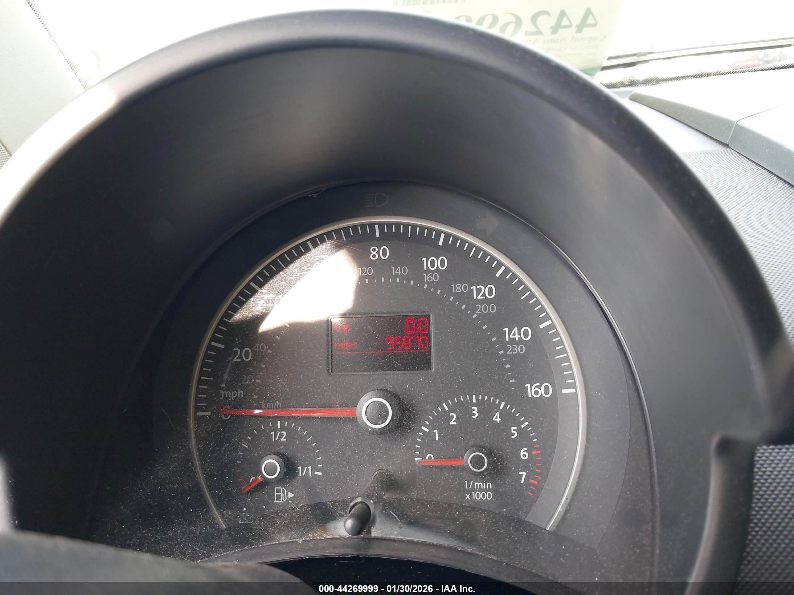 VOLKSWAGEN NEW image 7