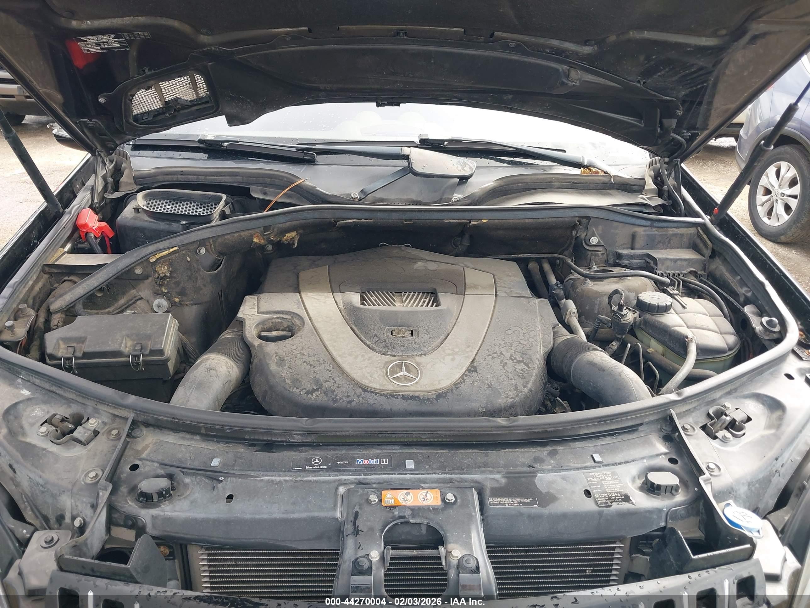 MERCEDES-BENZ ML image 10