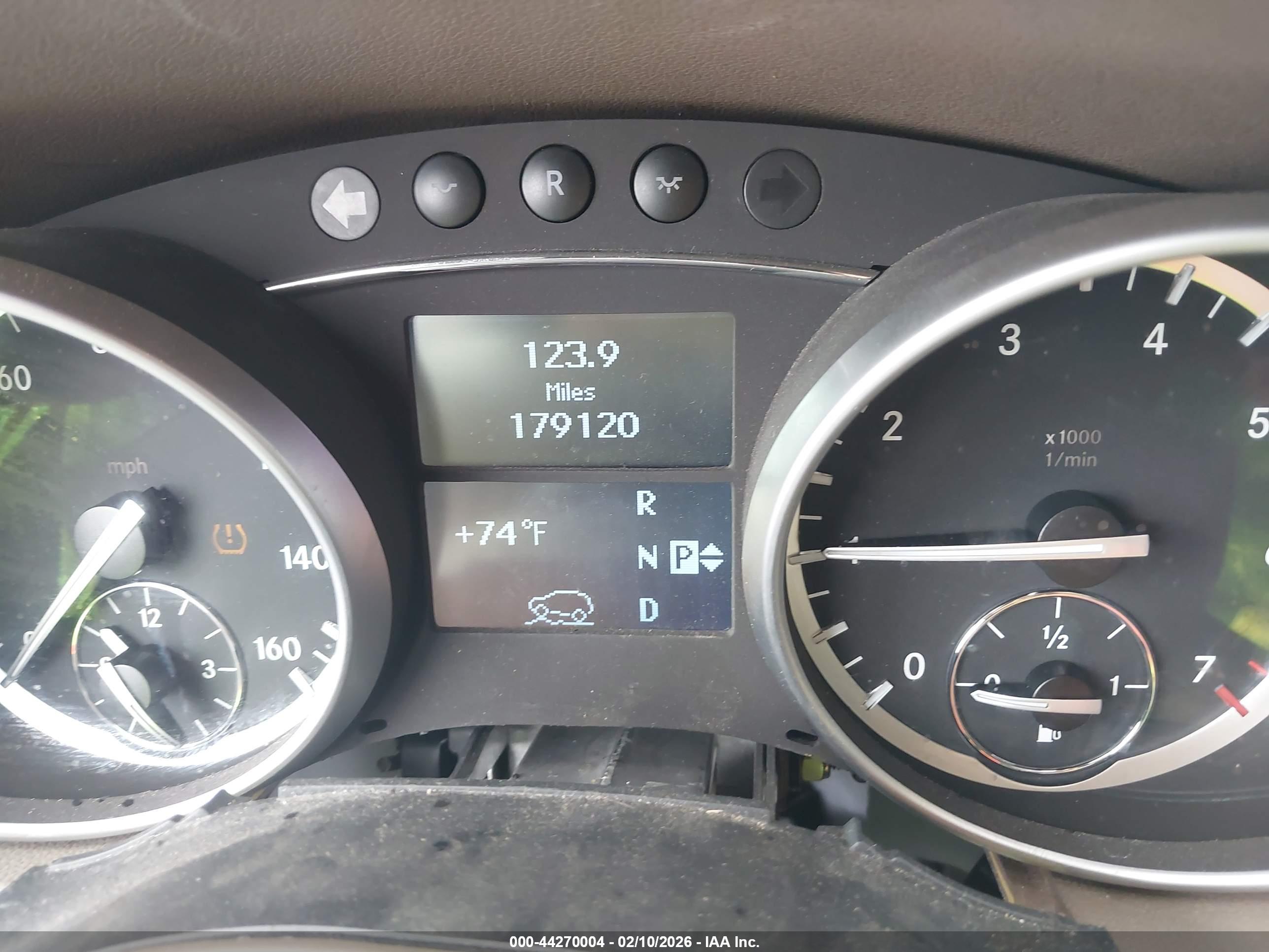 MERCEDES-BENZ ML image 7