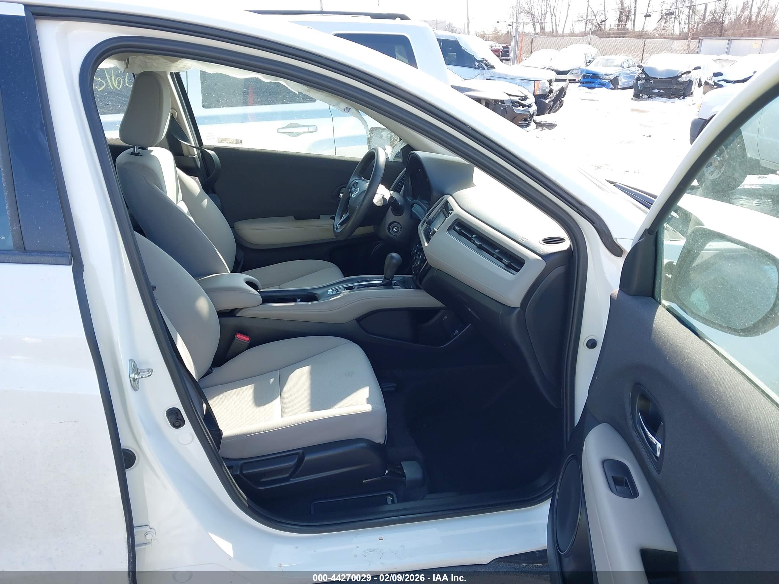 HONDA HR-V image 5