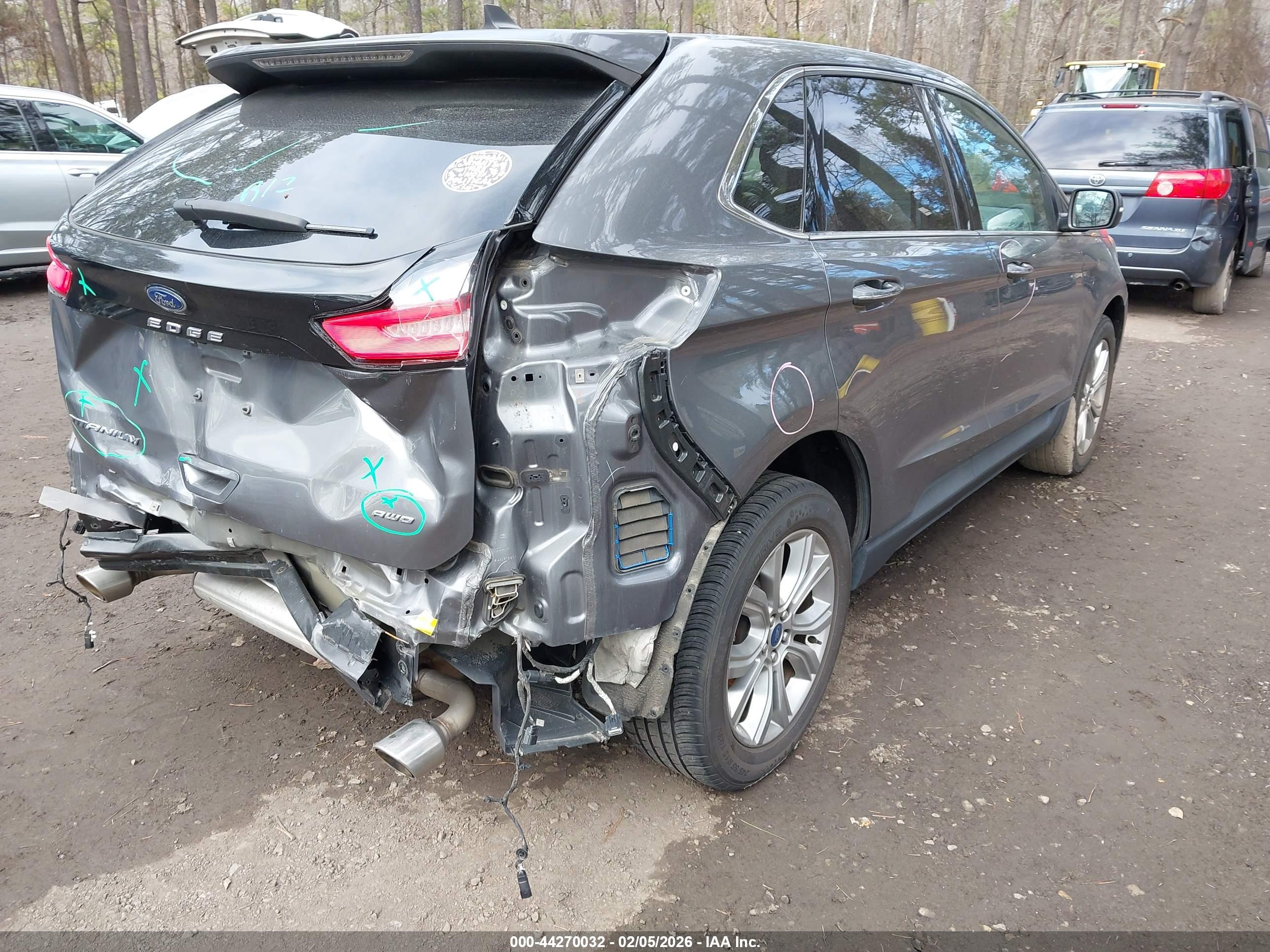 FORD EDGE image 4