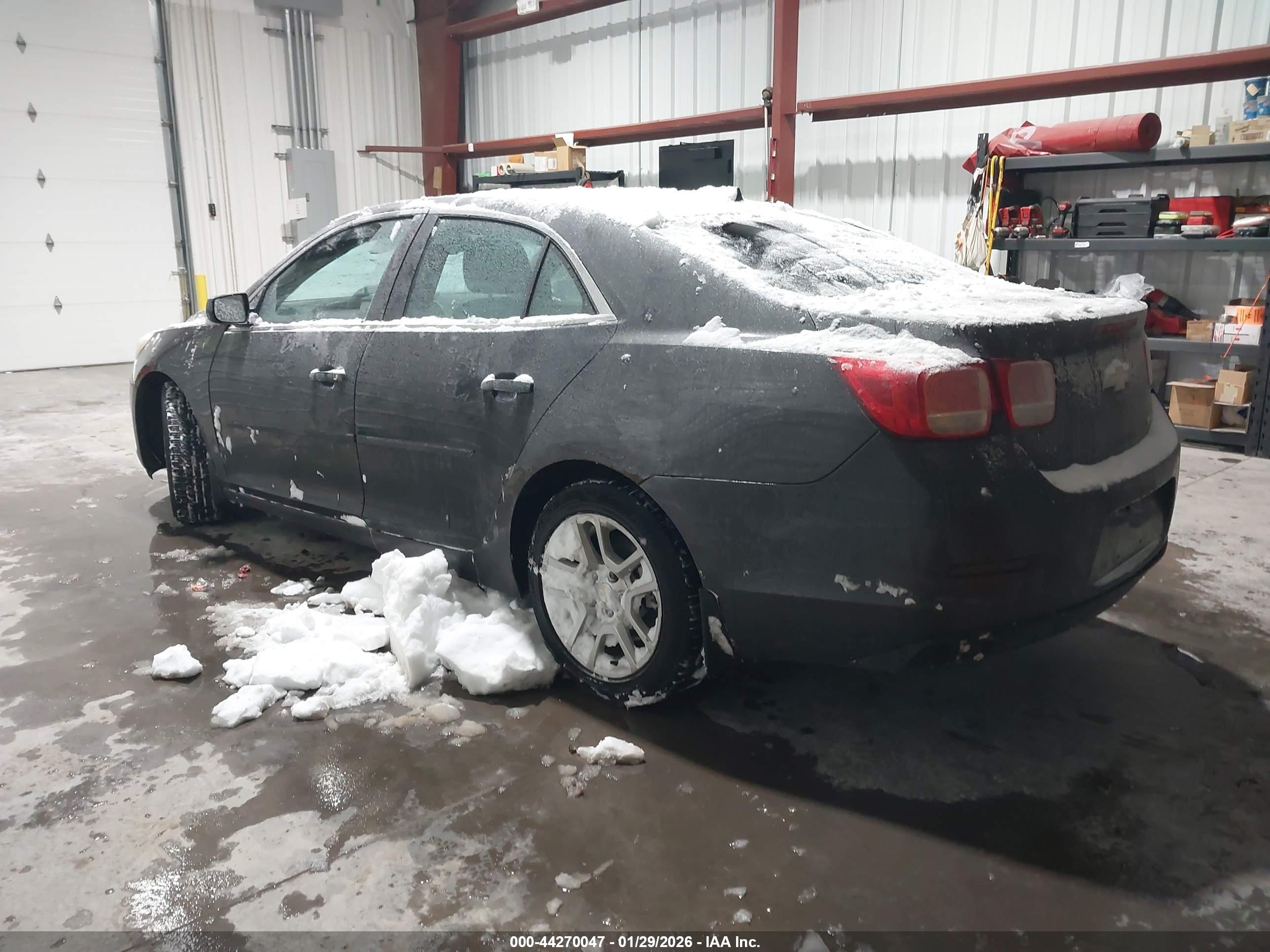 CHEVROLET MALIBU image 3