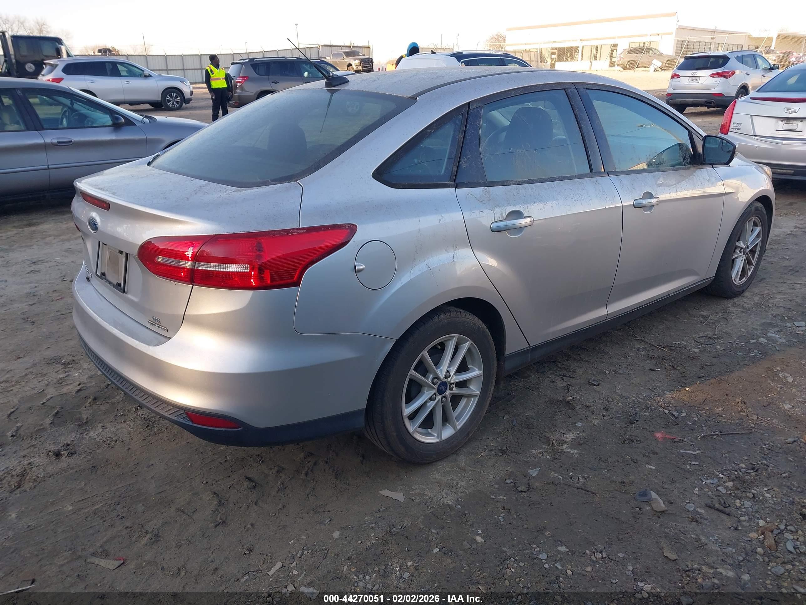 FORD FOCUS image 4