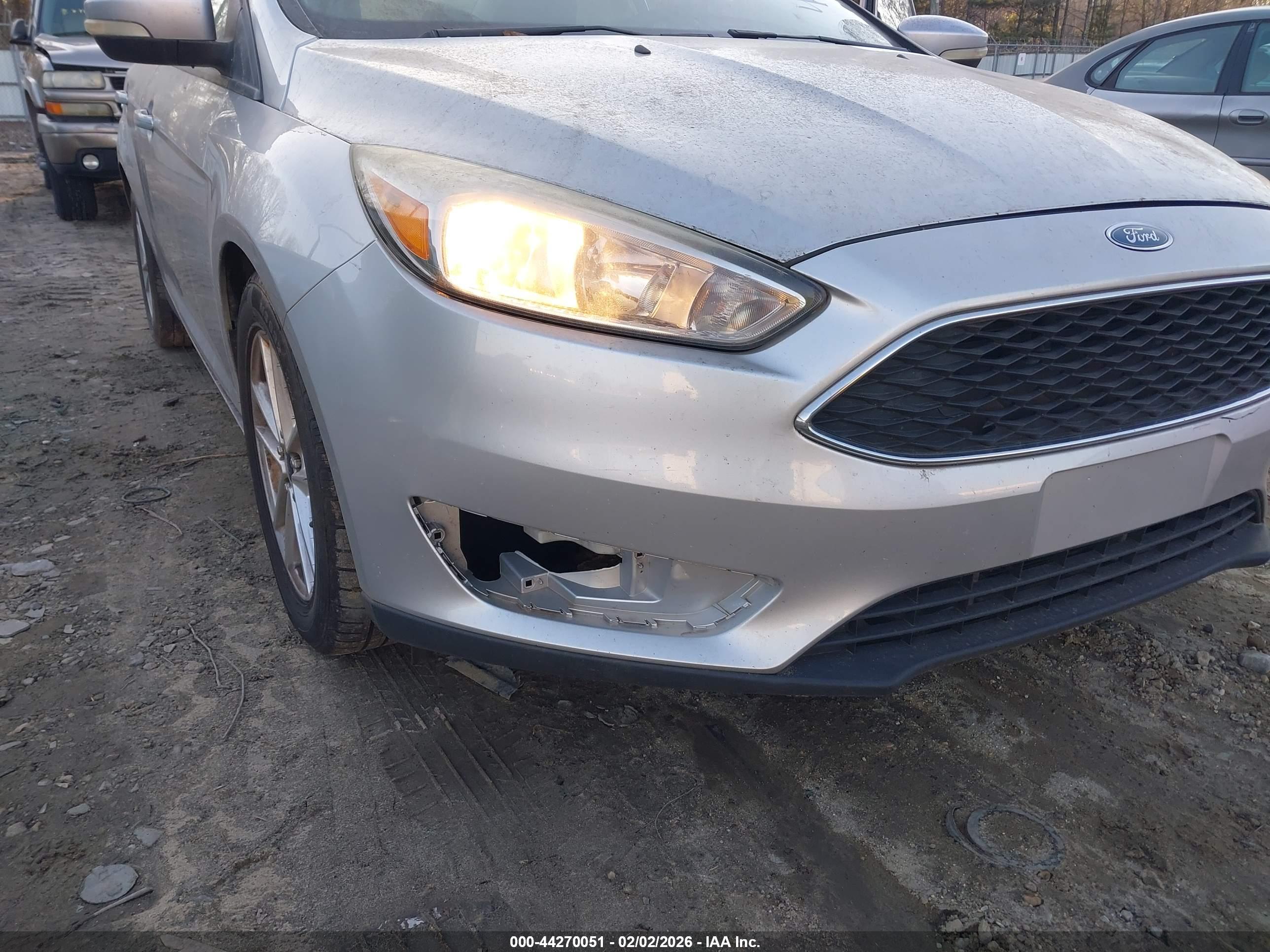 FORD FOCUS image 6