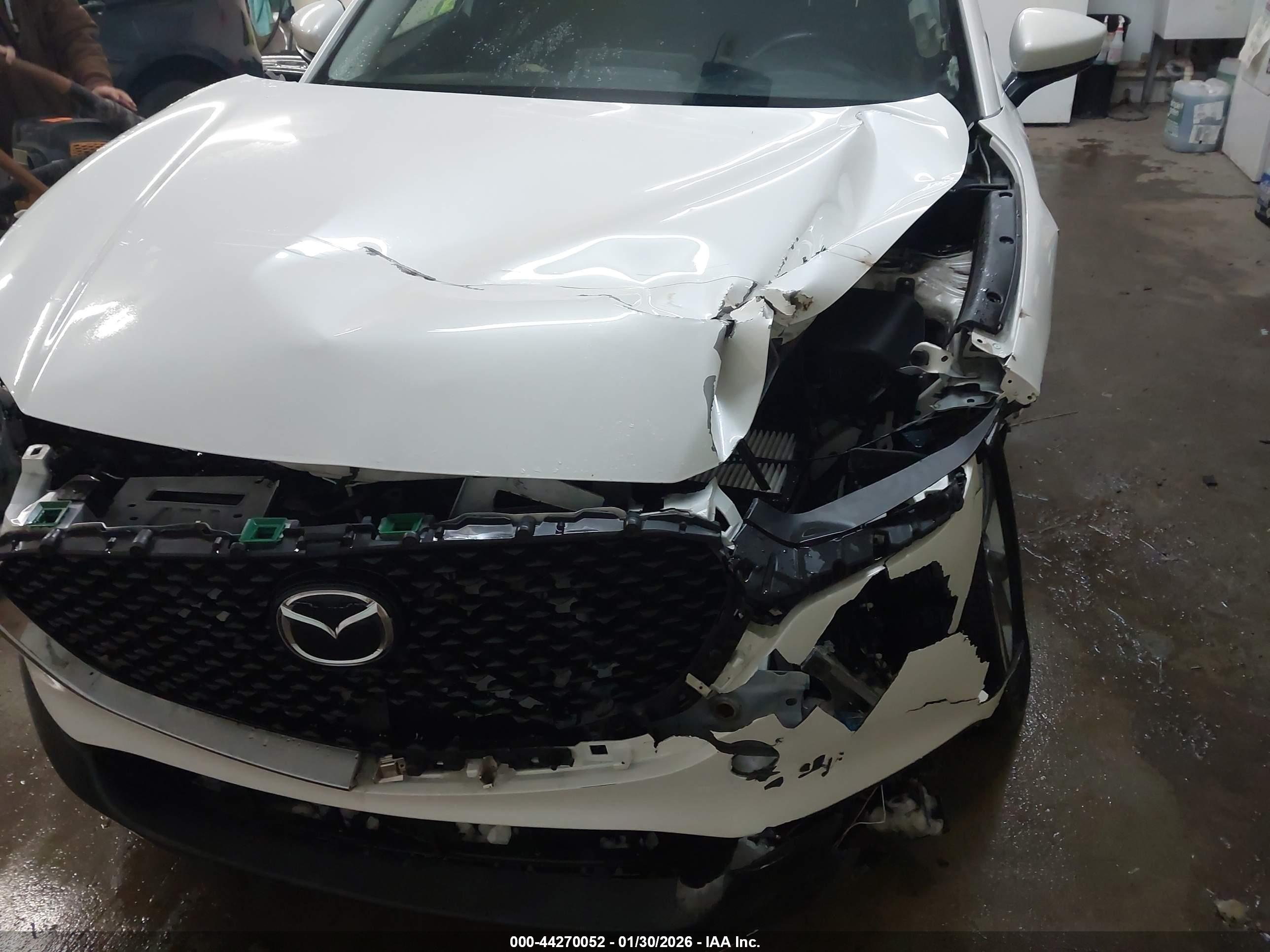 MAZDA CX-30 image 6