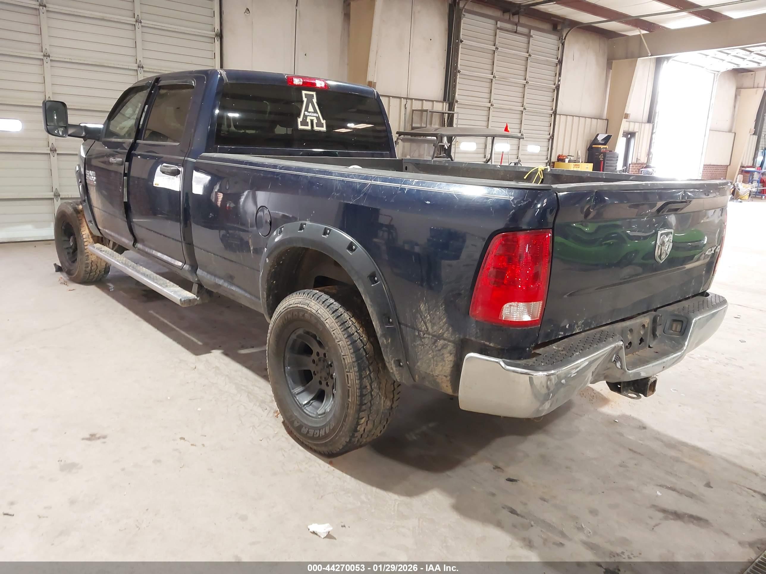 RAM 2500 image 3