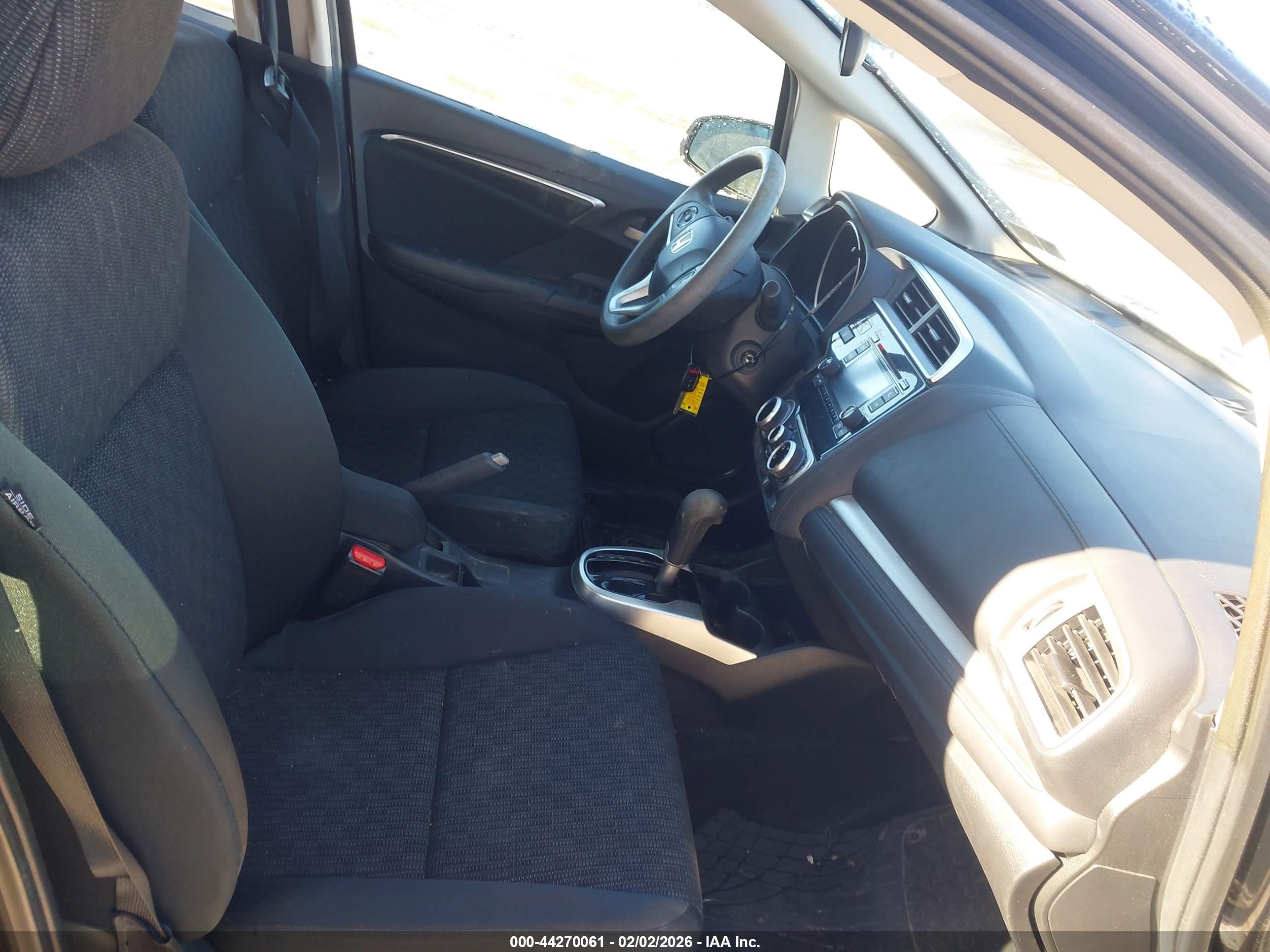 HONDA FIT image 5