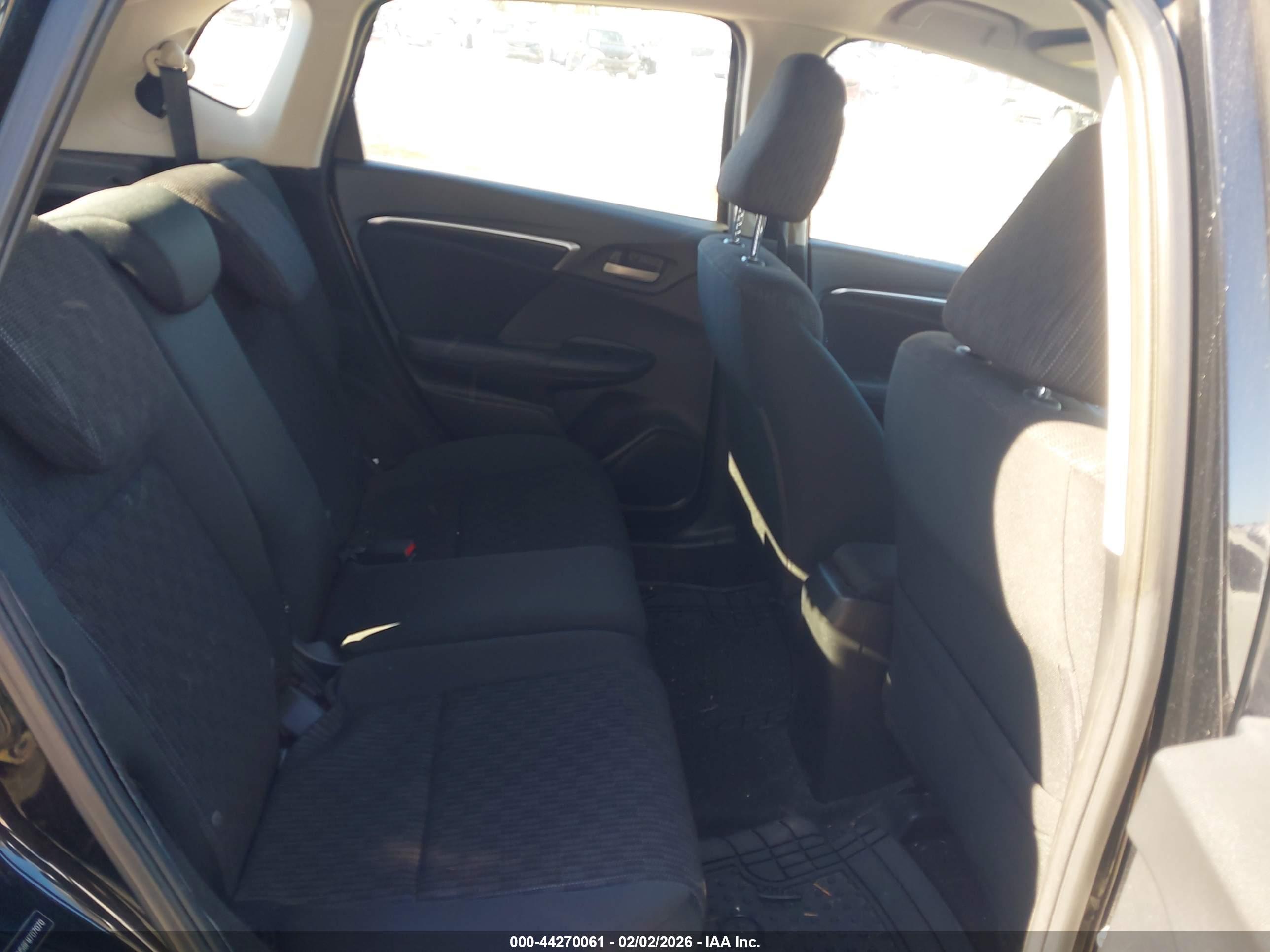 HONDA FIT image 8