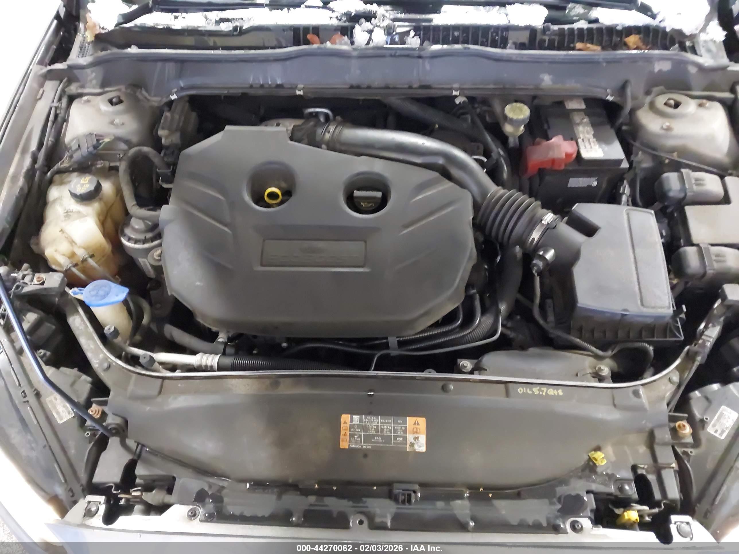 FORD FUSION image 10