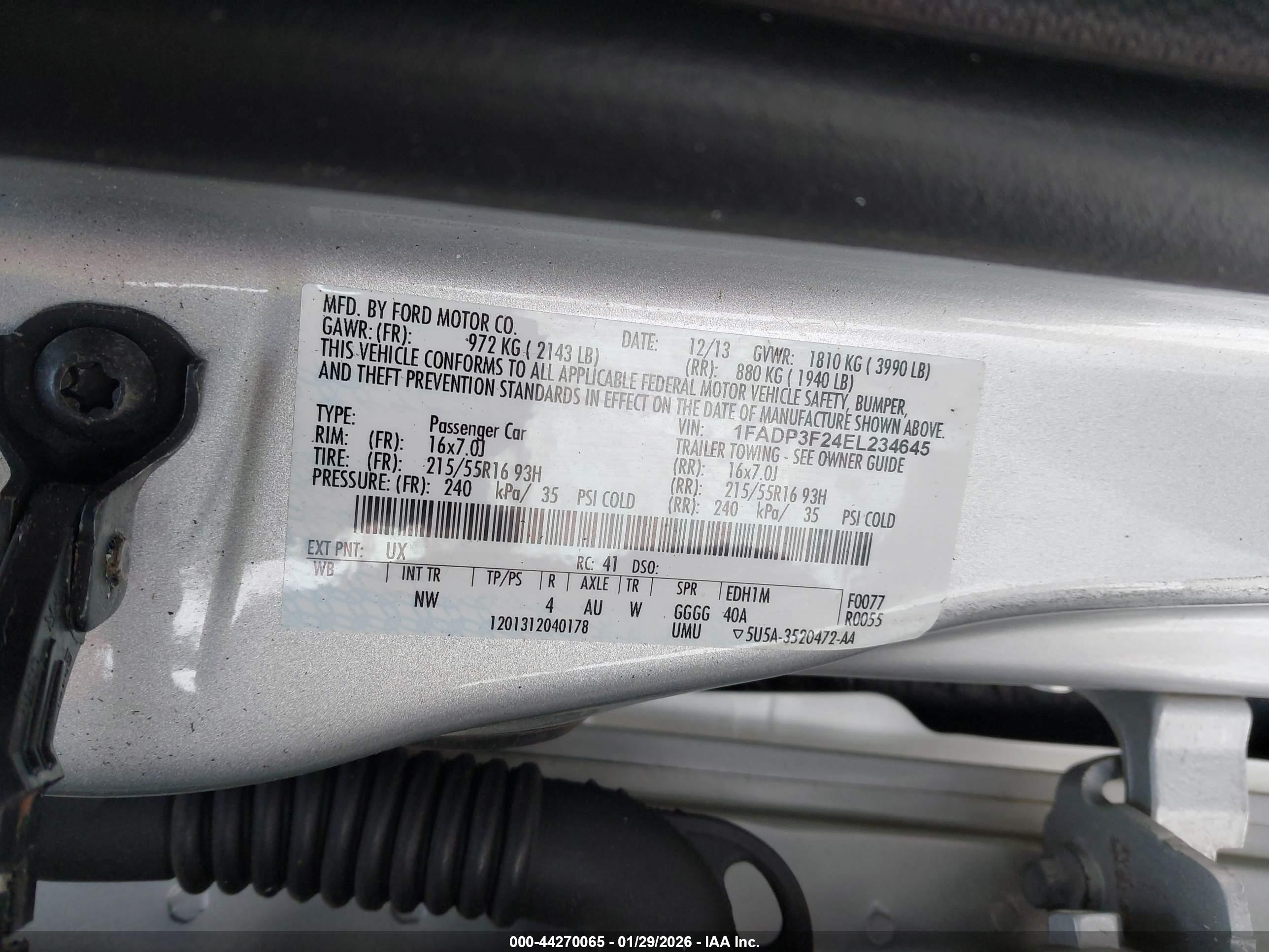 FORD FOCUS image 9