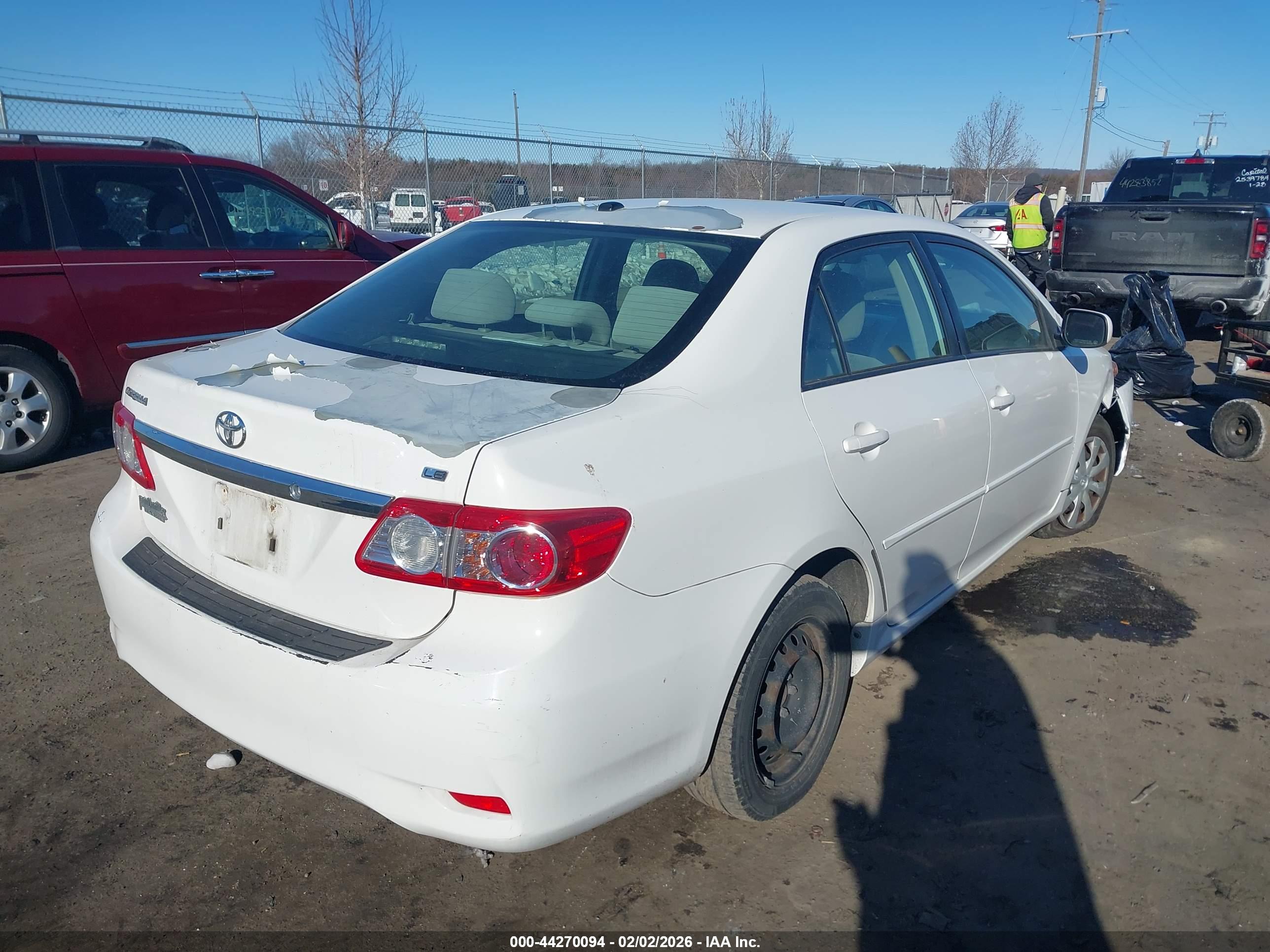 TOYOTA COROLLA image 4