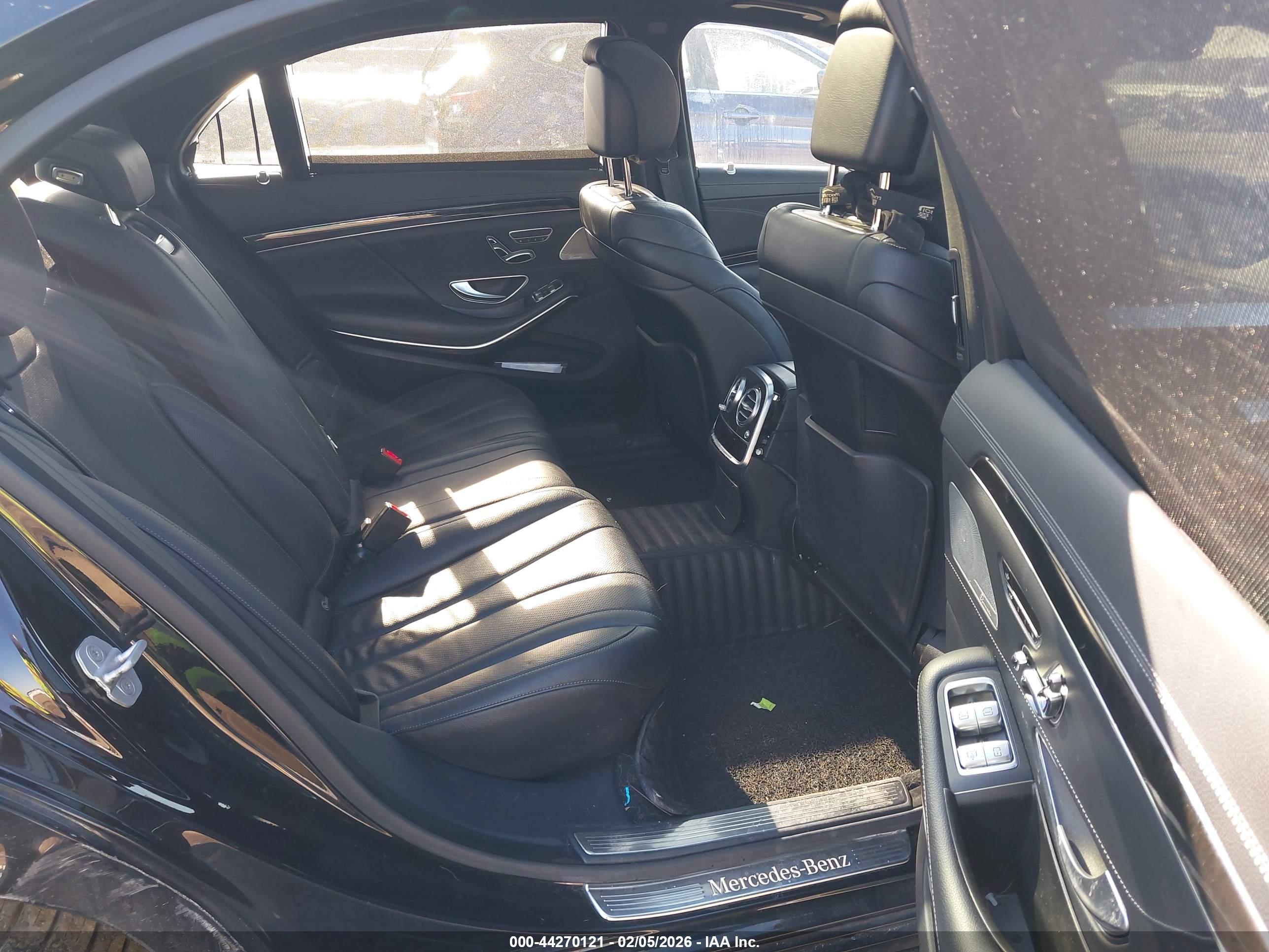 MERCEDES-BENZ S image 8