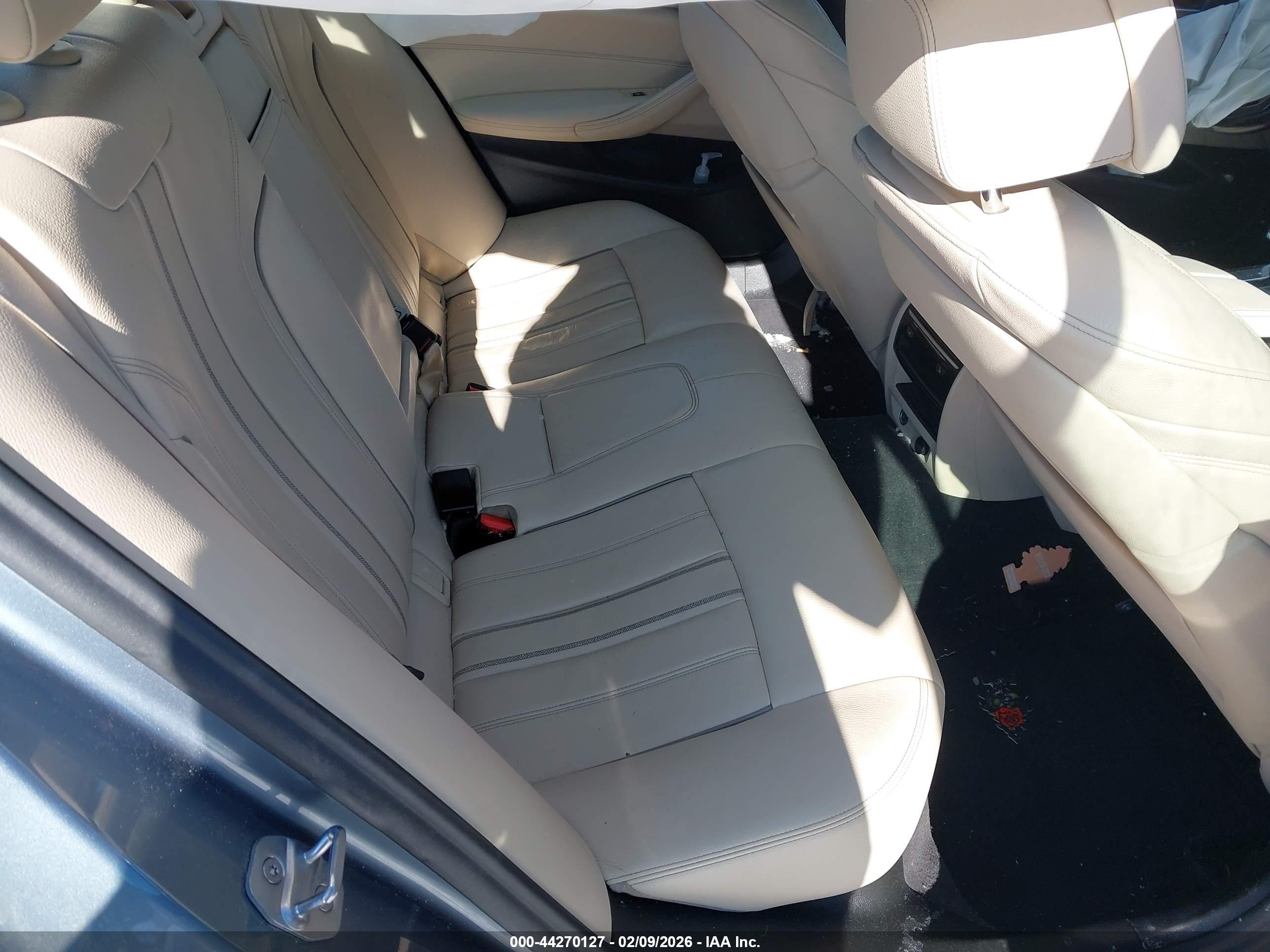 BMW 530I image 8