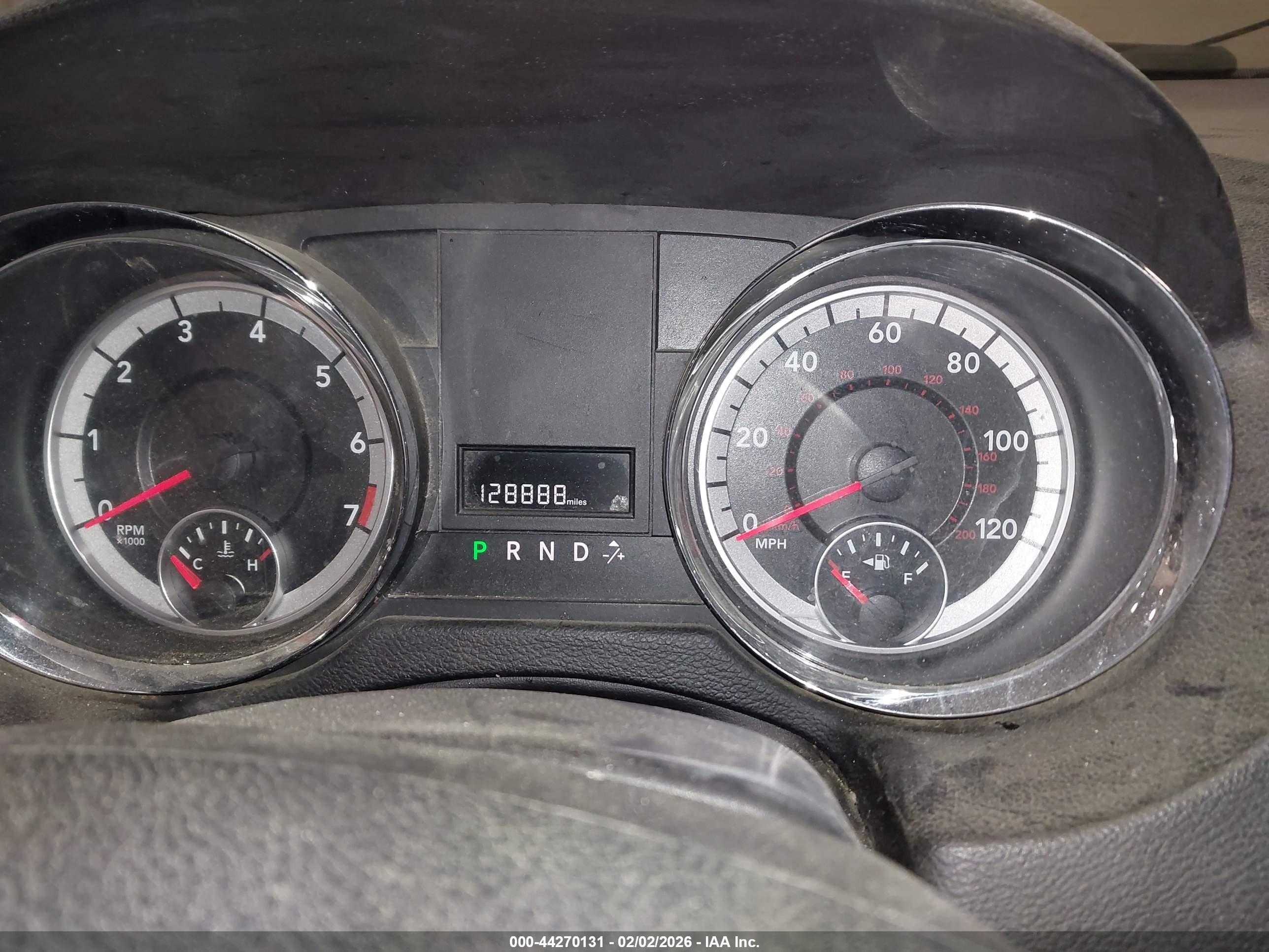 DODGE GRAND image 7
