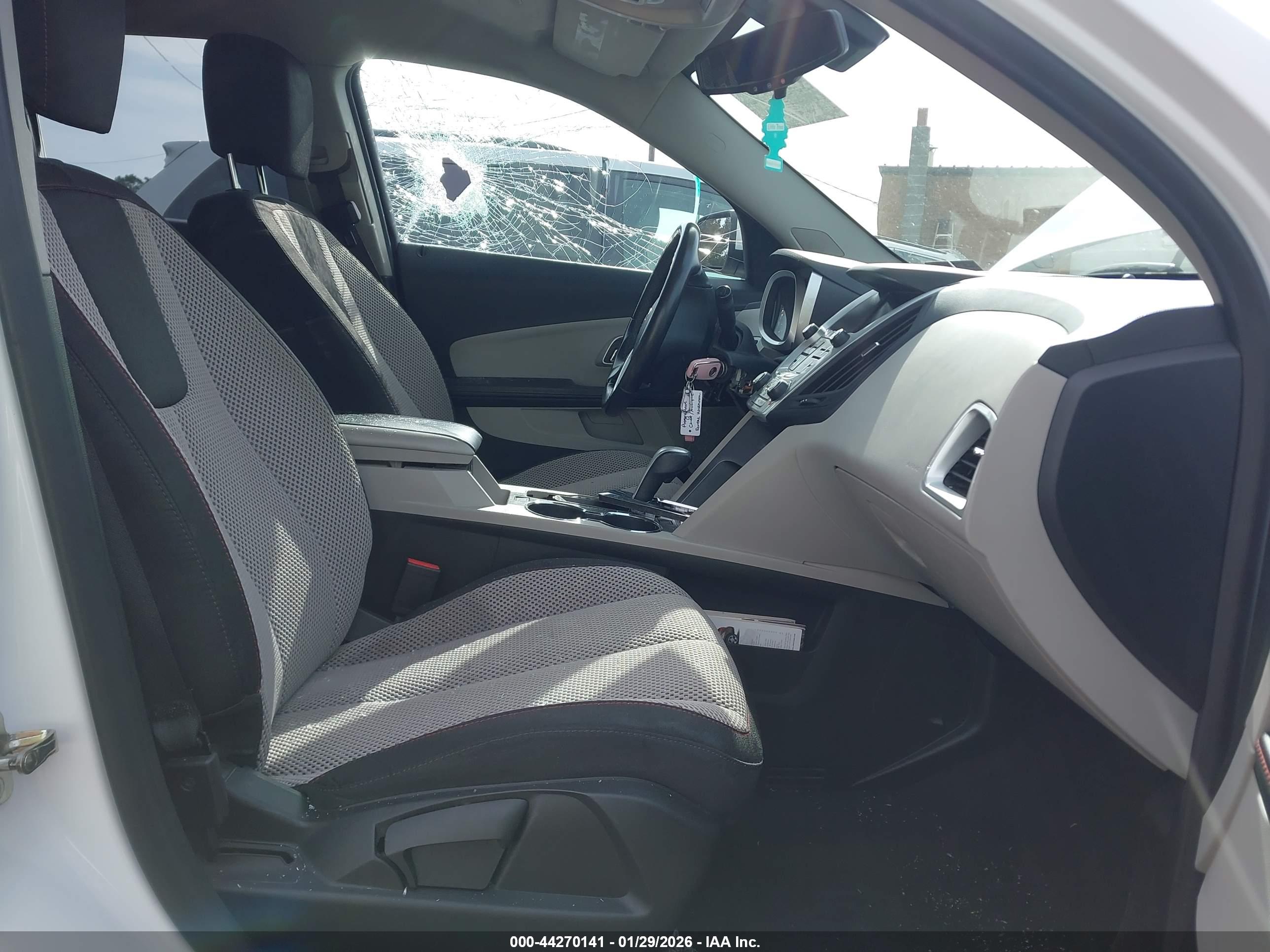 CHEVROLET EQUINOX image 5