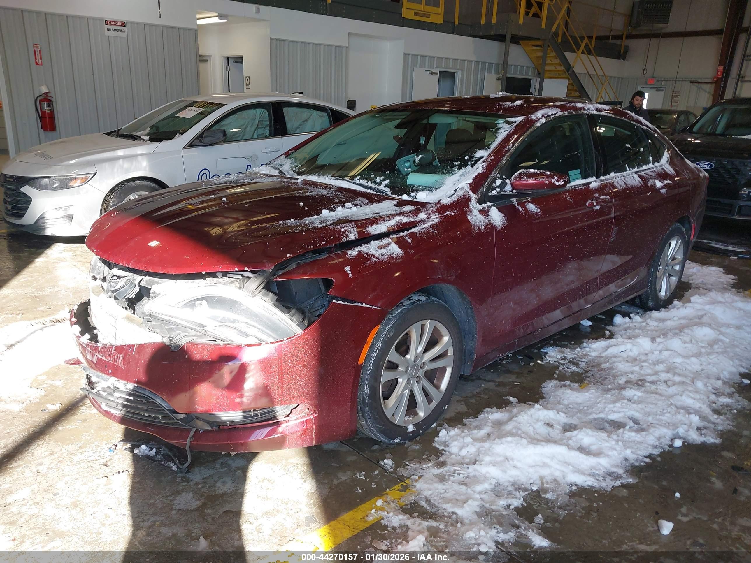 CHRYSLER 200 image 2