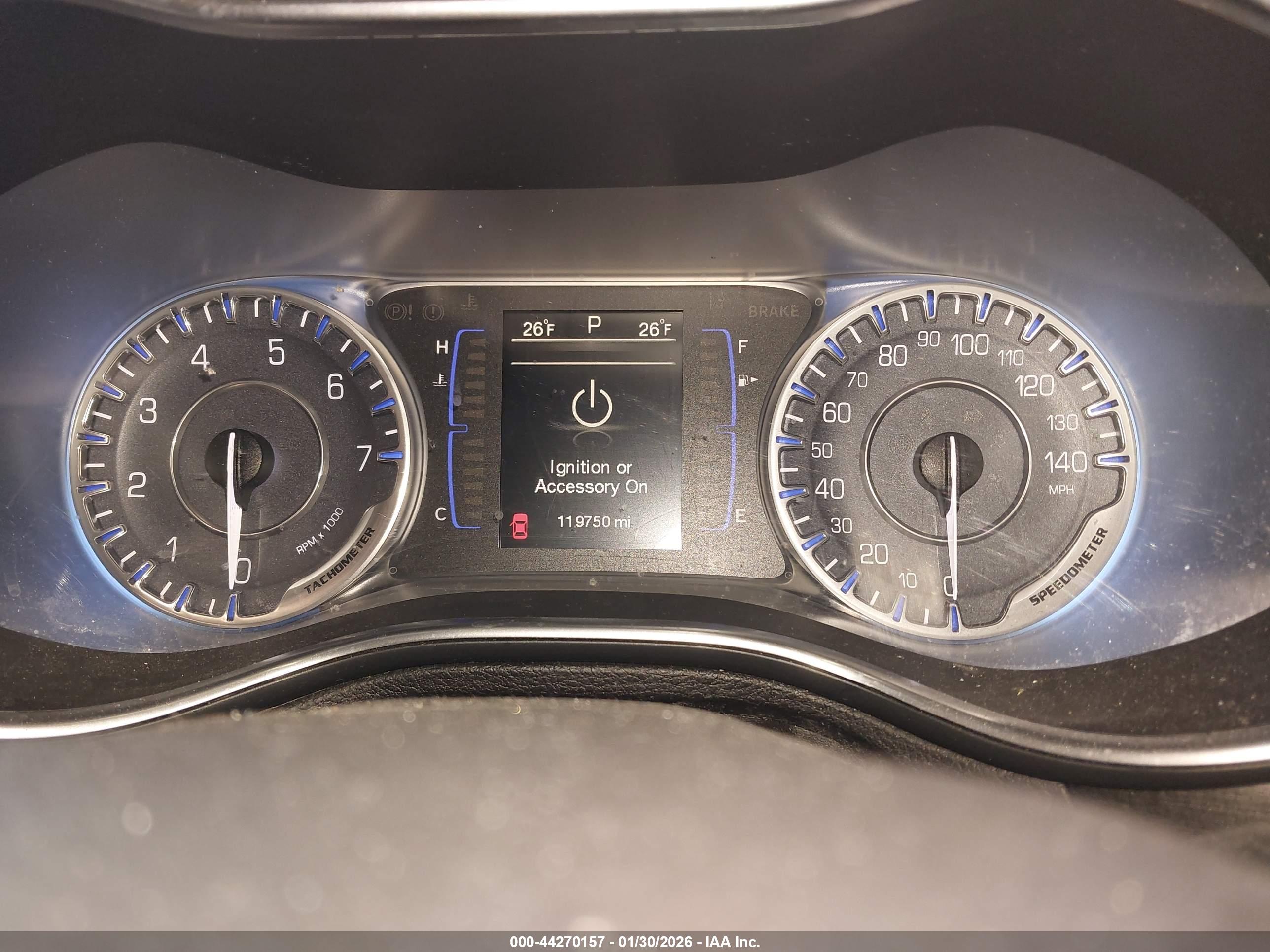 CHRYSLER 200 image 7