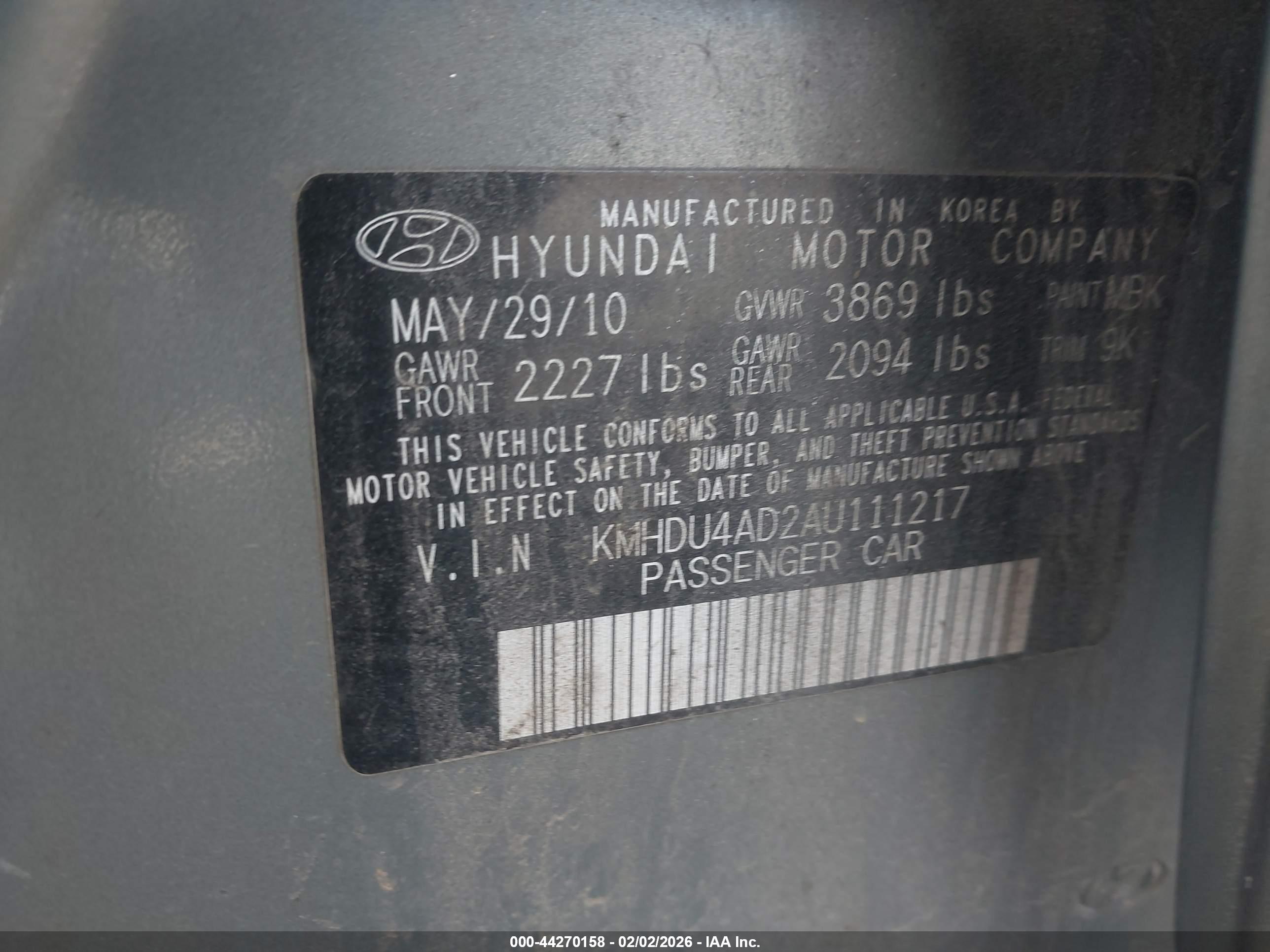 HYUNDAI ELANTRA image 9