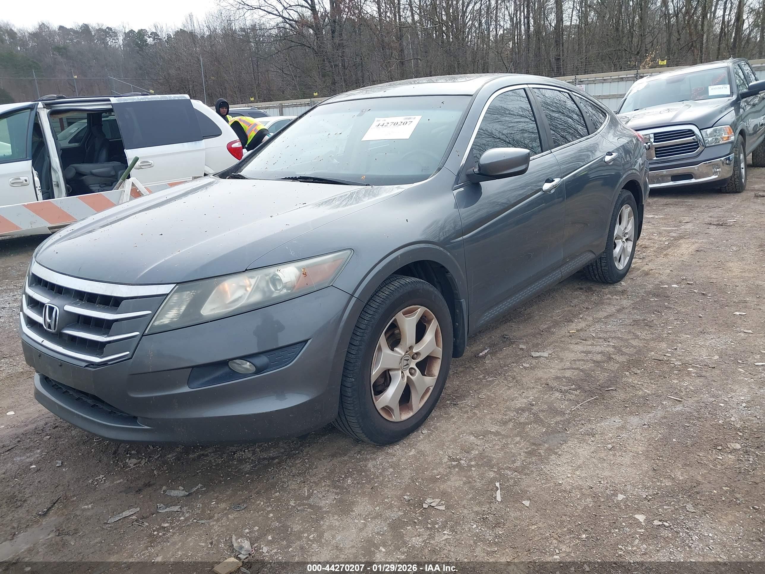 HONDA CROSSTOUR image 2