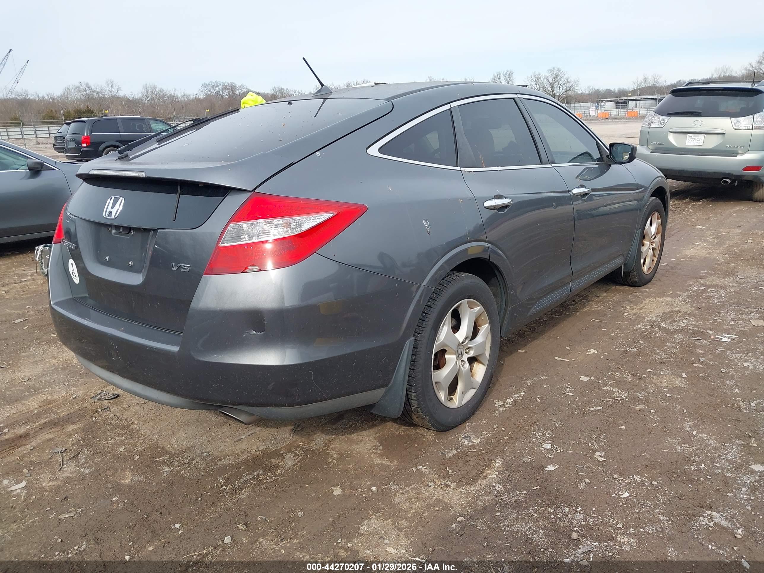 HONDA CROSSTOUR image 4