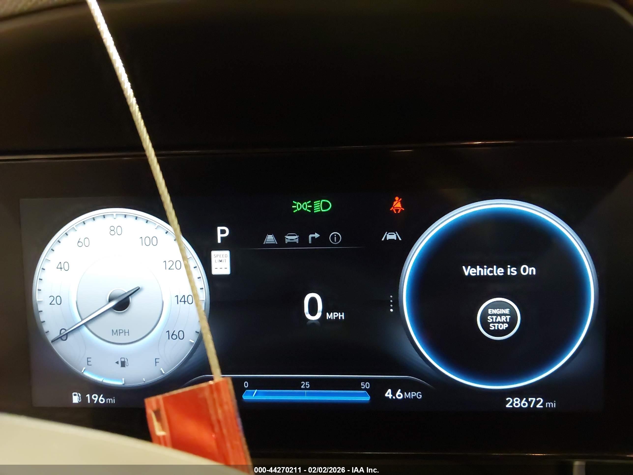HYUNDAI ELANTRA image 7