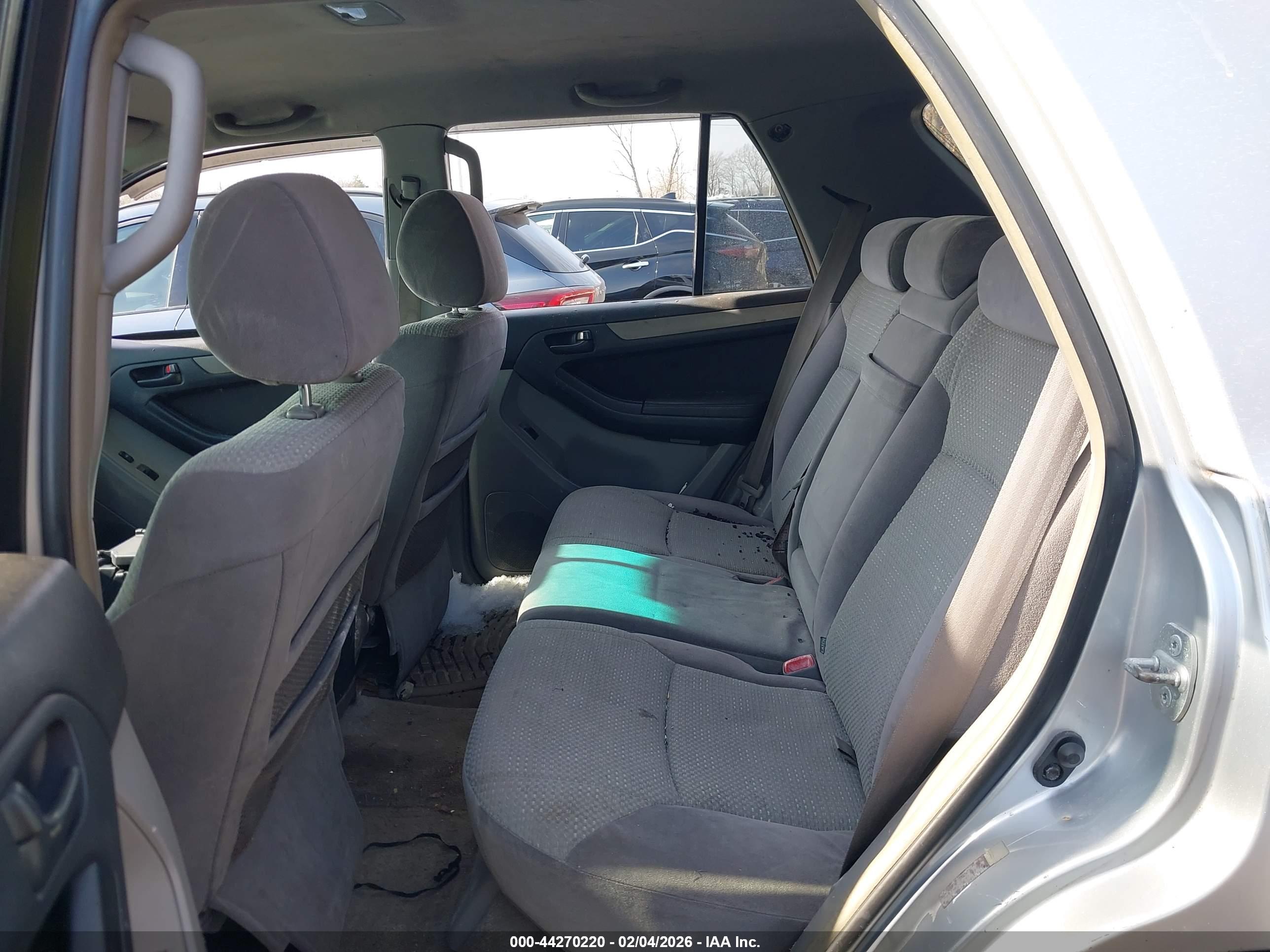 TOYOTA 4RUNNER image 8