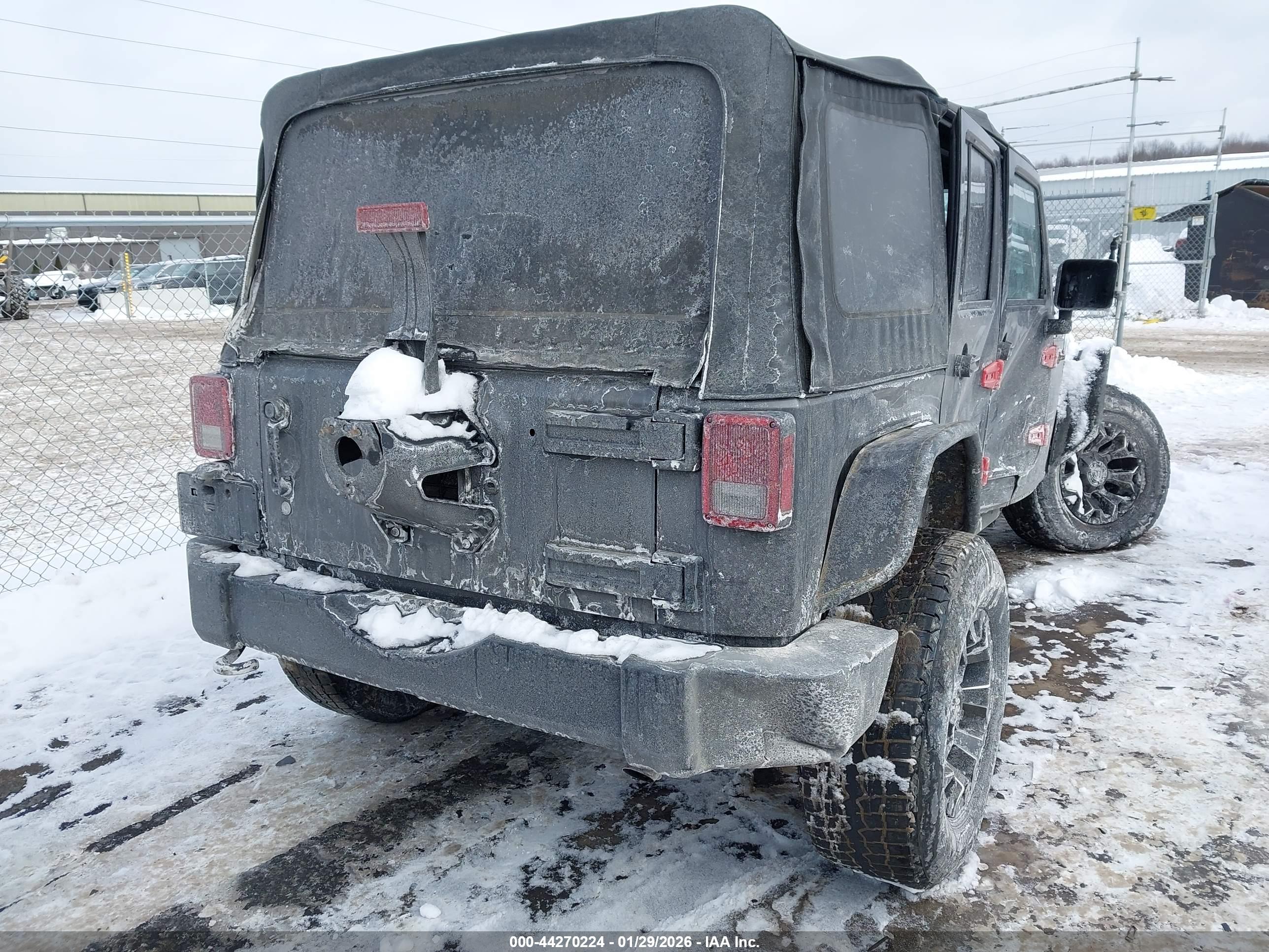 JEEP WRANGLER image 4