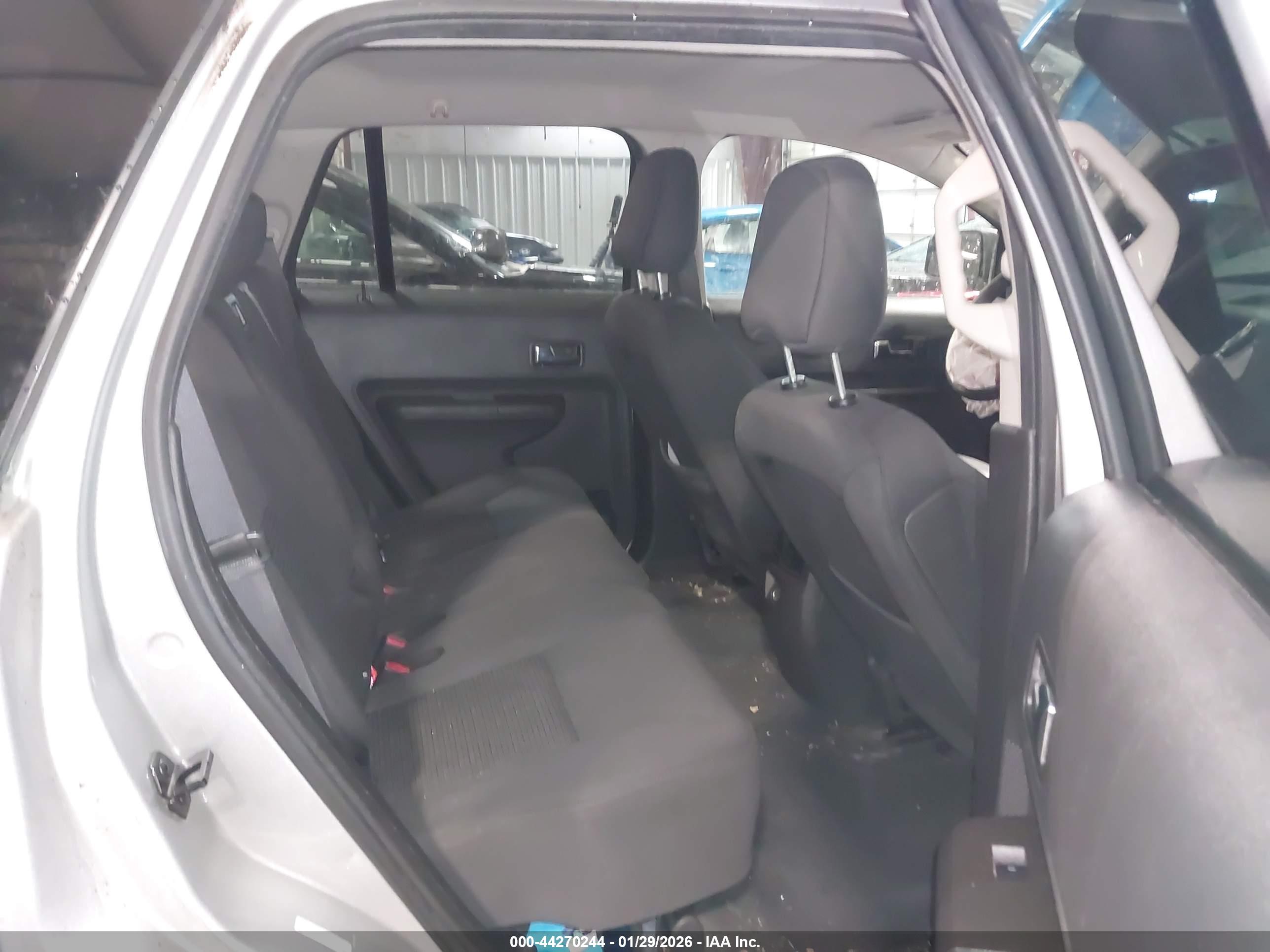 FORD EDGE image 8
