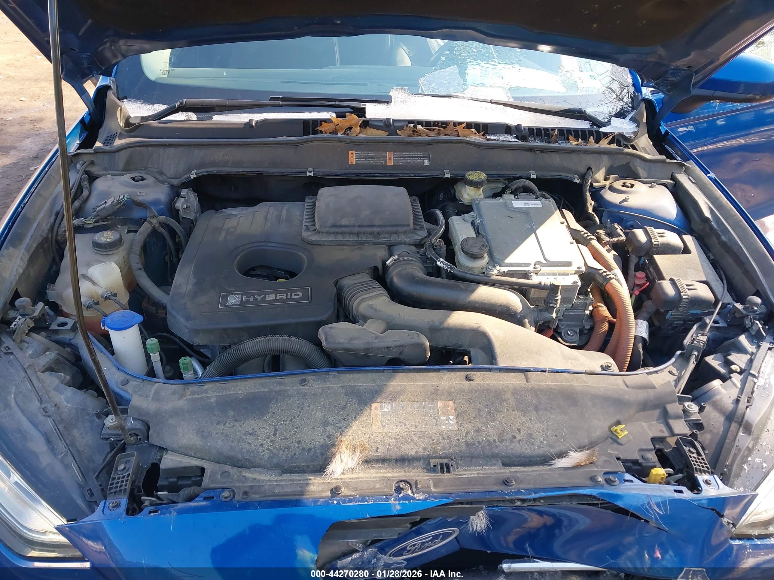 FORD FUSION image 10