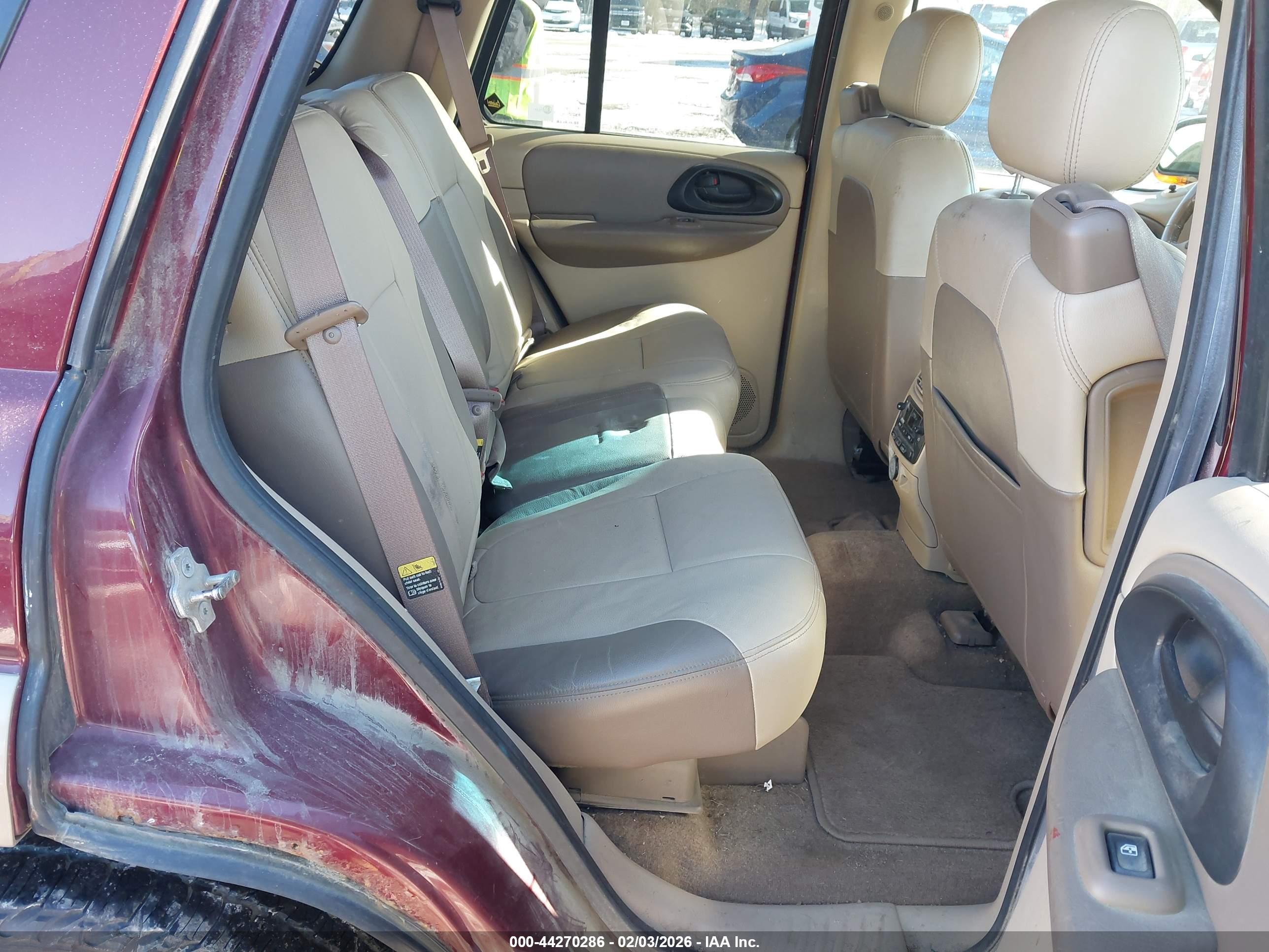 CHEVROLET TRAILBLAZER image 8