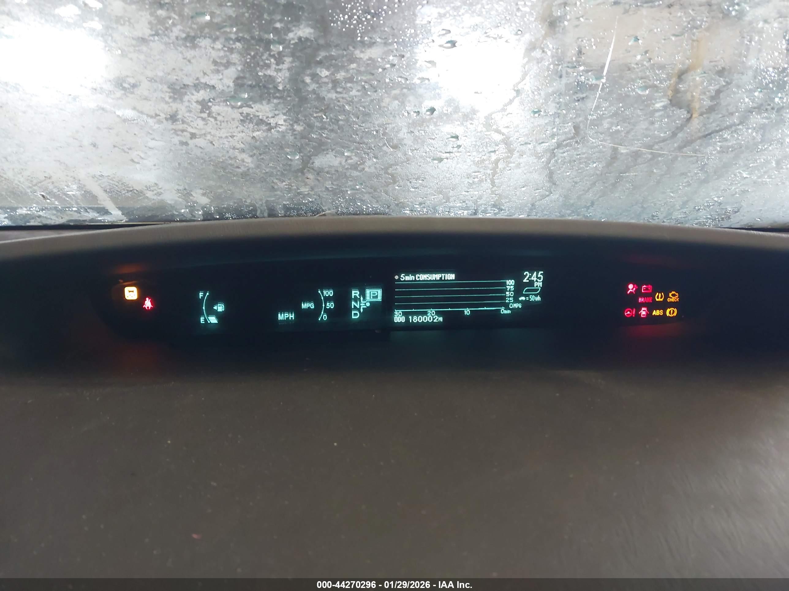 TOYOTA PRIUS image 7
