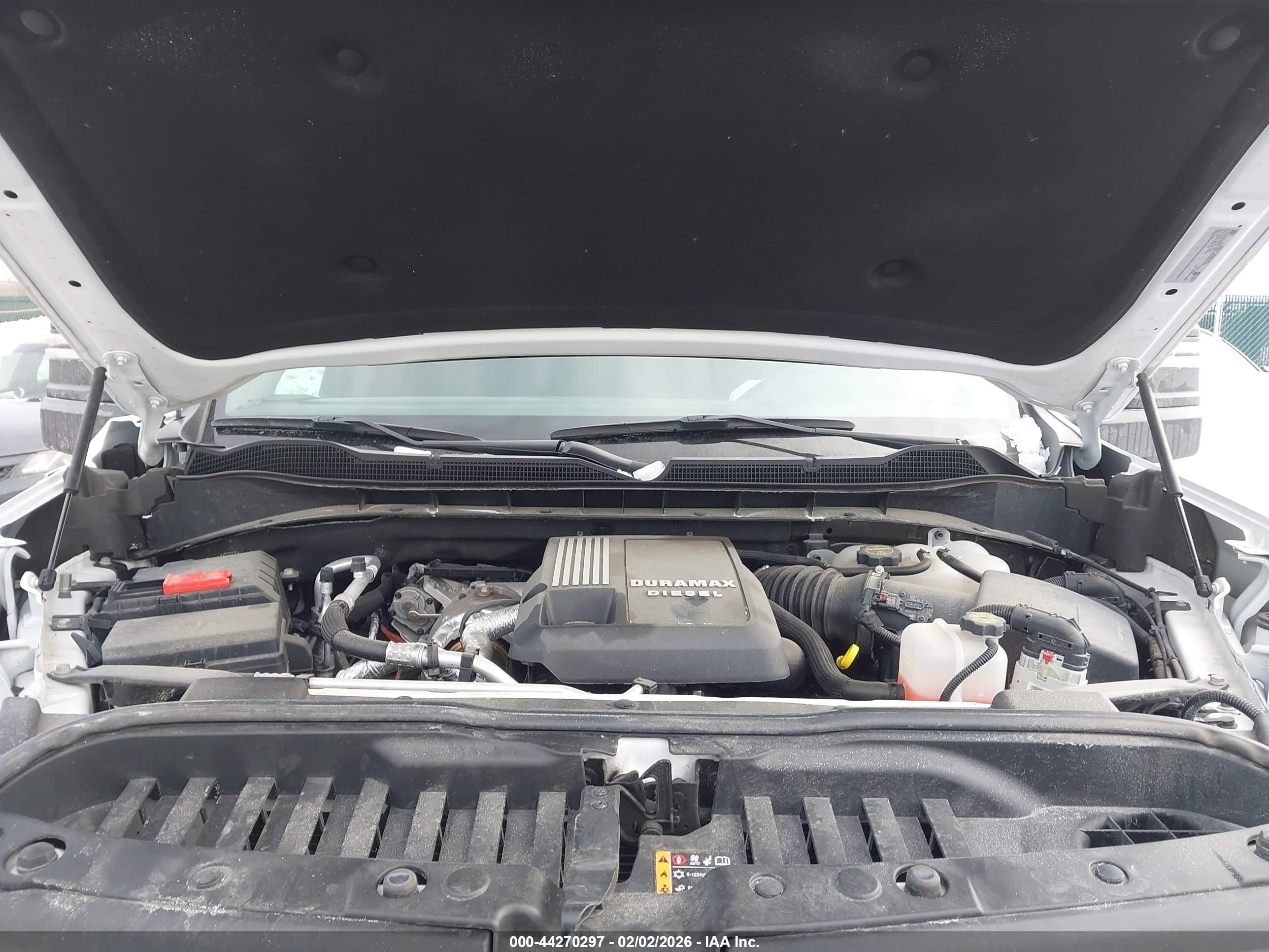 CHEVROLET SILVERADO image 10
